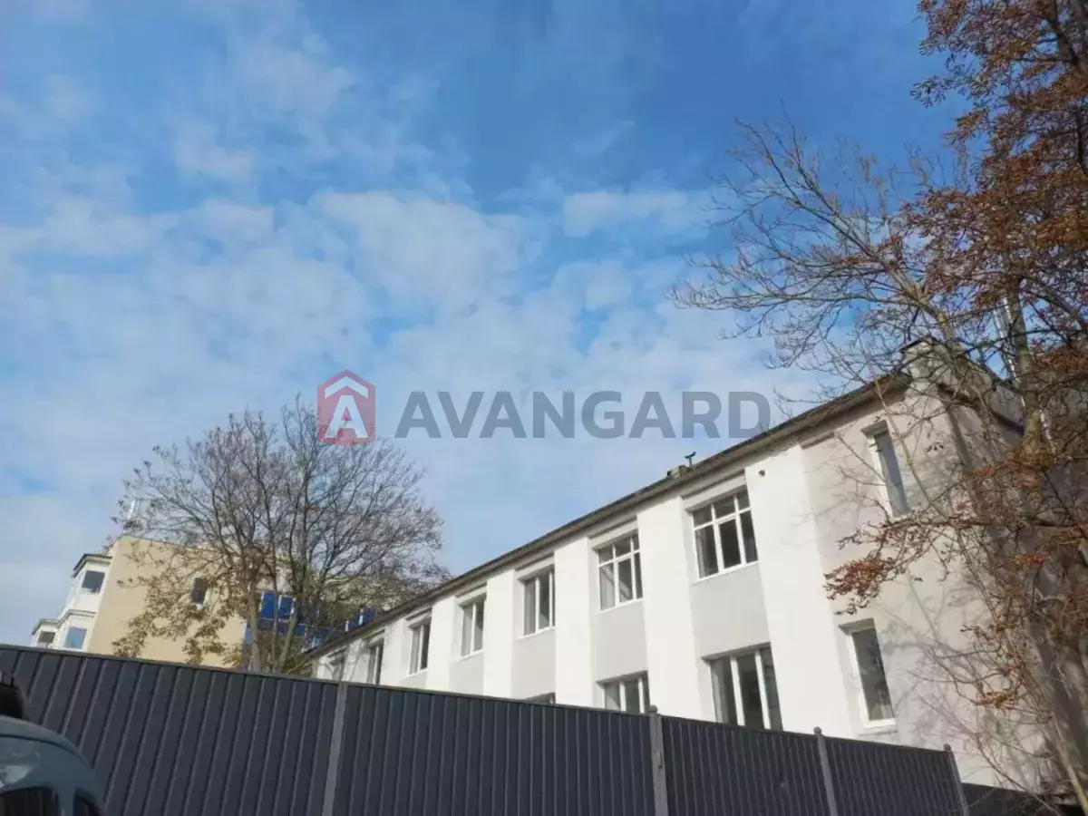 1 ��. ��������, 26/11/5 ��. �., 2/3 ������ ���� 8