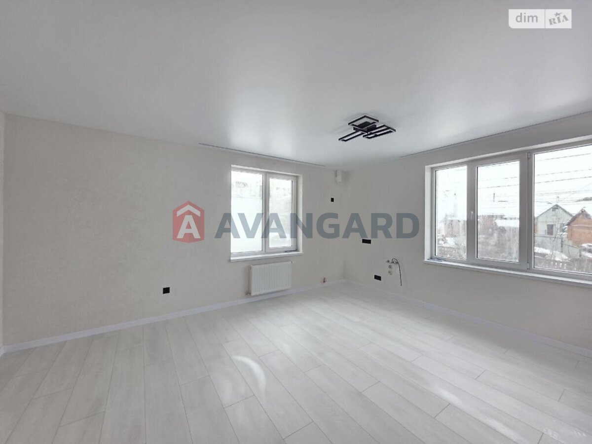 1 ��. ��������, 28/20/5 ��. �., 2/5 ������ ���� 6