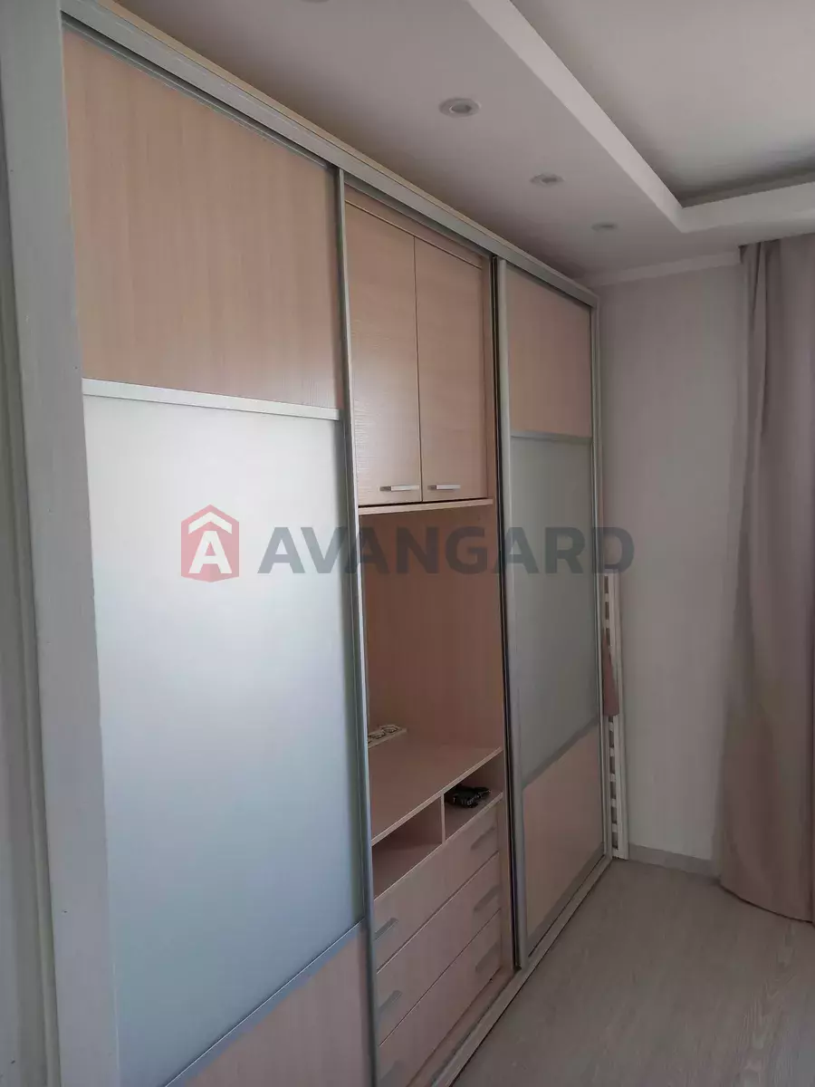 3 ��. ��������, 64/38/11 ��. �., 10/10 ������ ���� 13