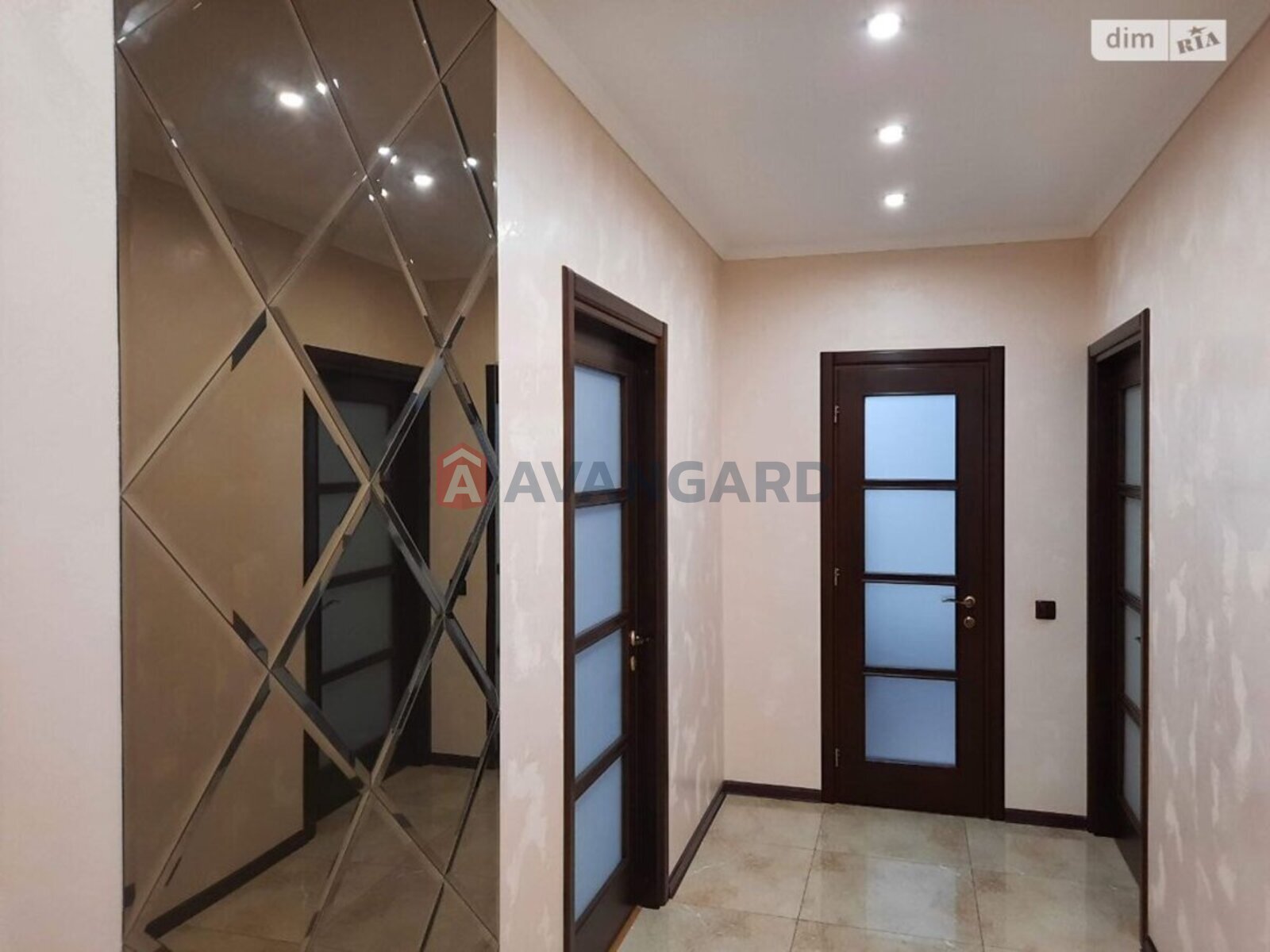 2 ��. ��������, 78/-/16 ��. �., 4/5 ������ ���� 10