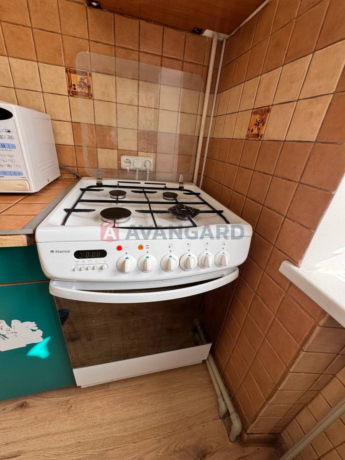 2 ��. ��������, 48/-/7 ��. �., 1/5 ������ ���� 7