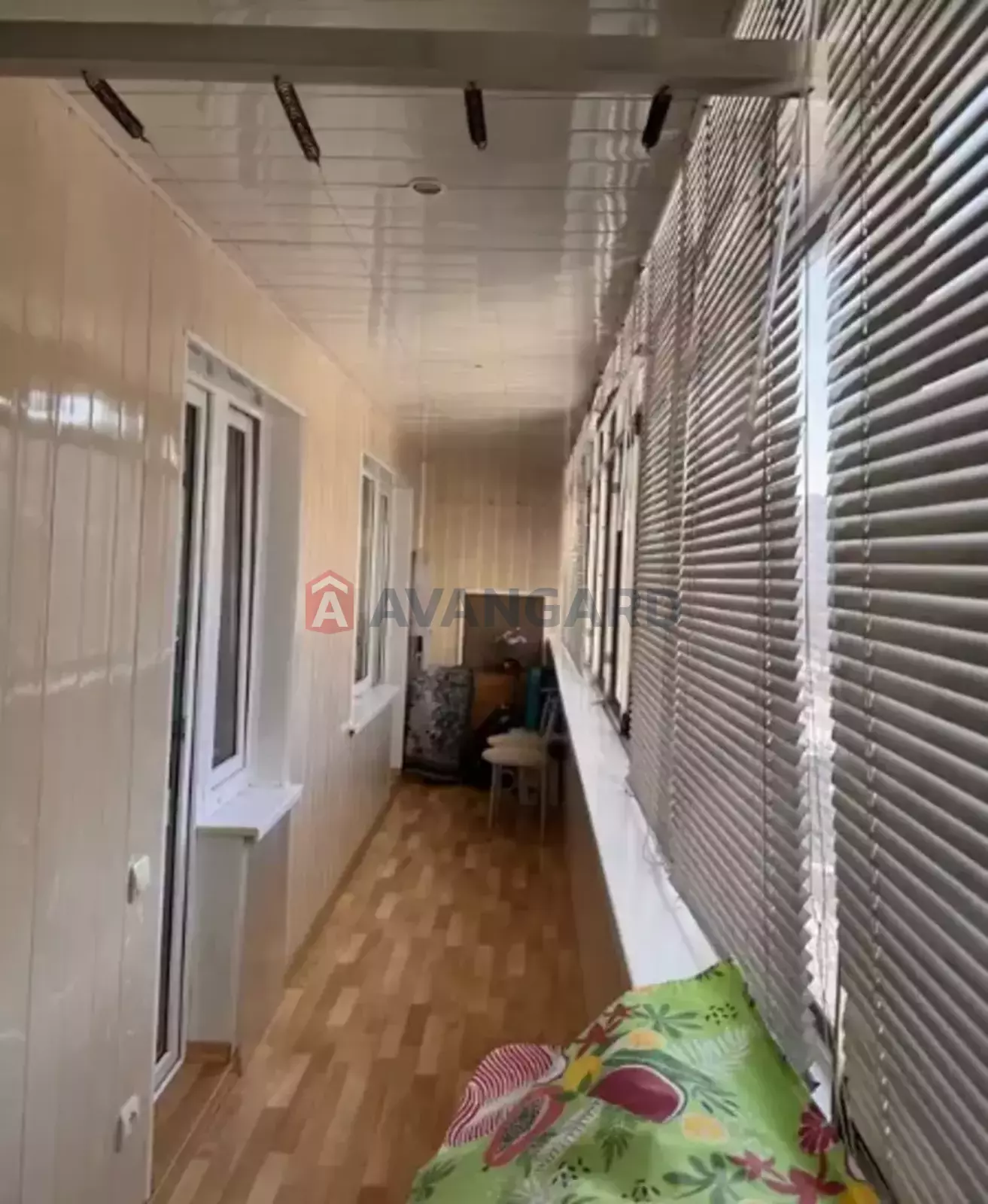 3 ��. ��������, 70/-/10 ��. �., 9/16 ������ ���� 3