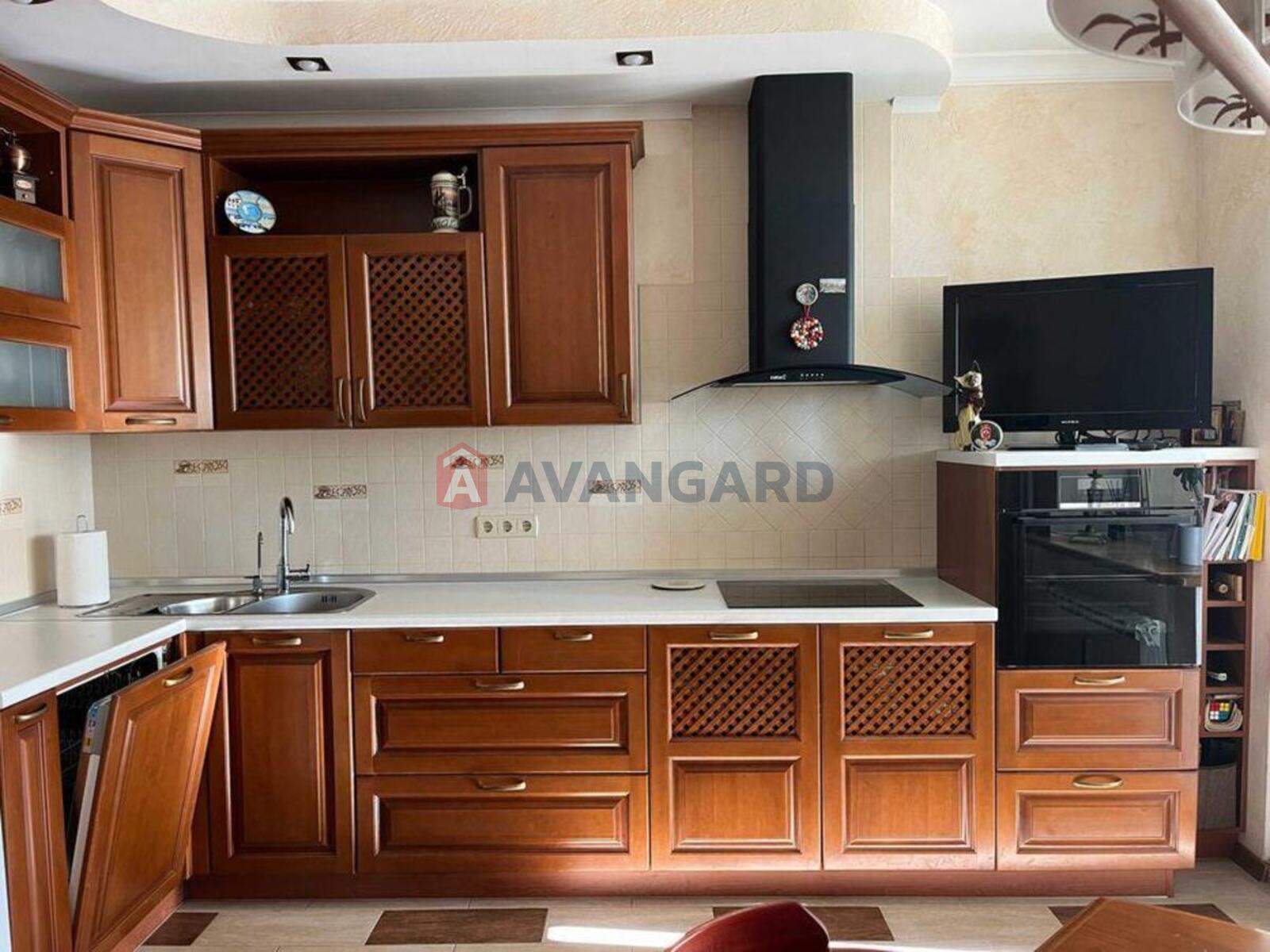 4 ����. ��������, 125/-/14 ��. �., 15/23 ���� ���� 10