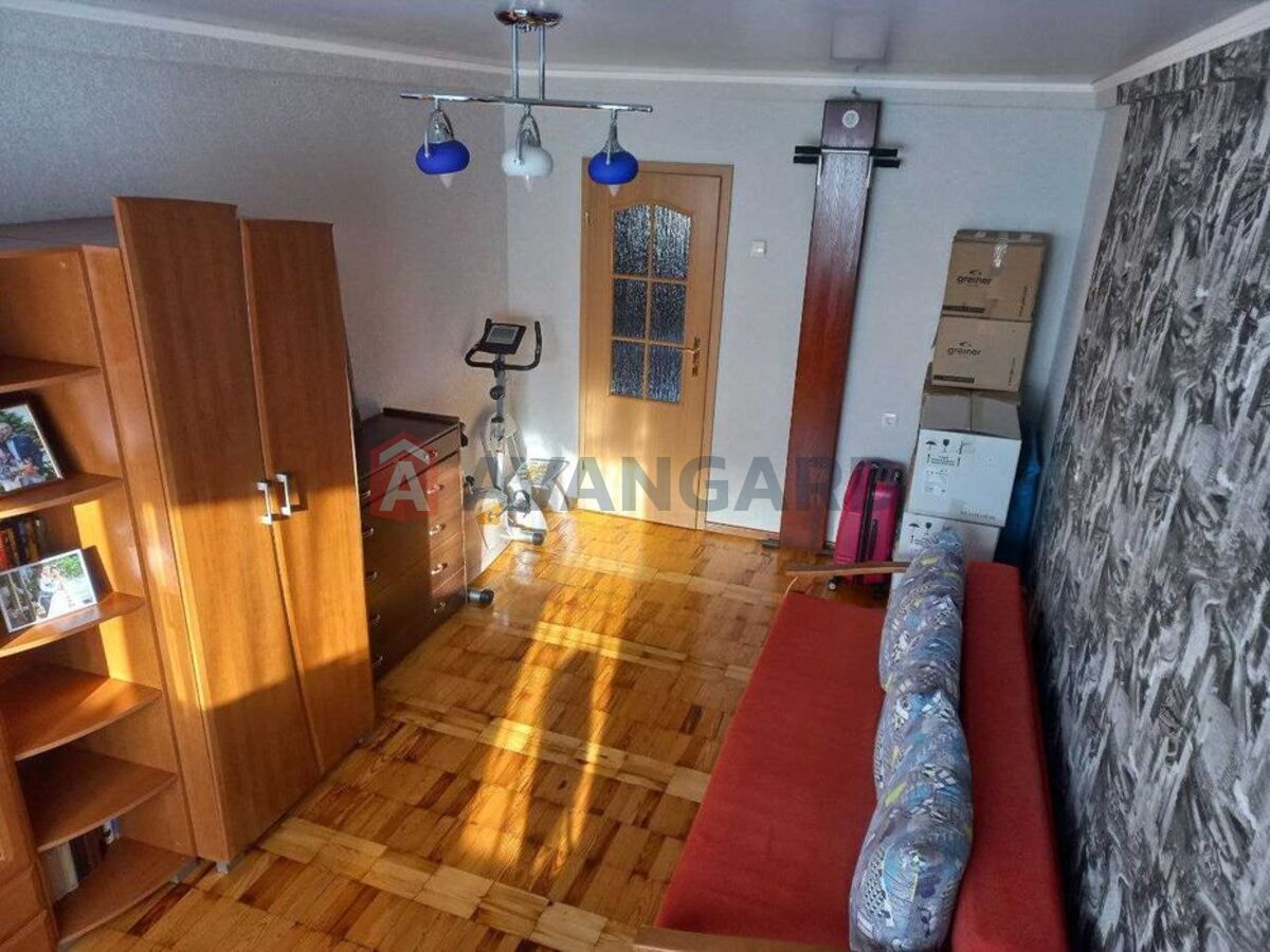 3 ��. ��������, 68/-/8 ��. �., 8/9 ������ ���� 22