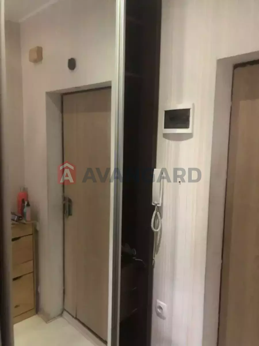 1 ����. ��������, 33/-/7 ��. �., 3/9 ���� ���� 6