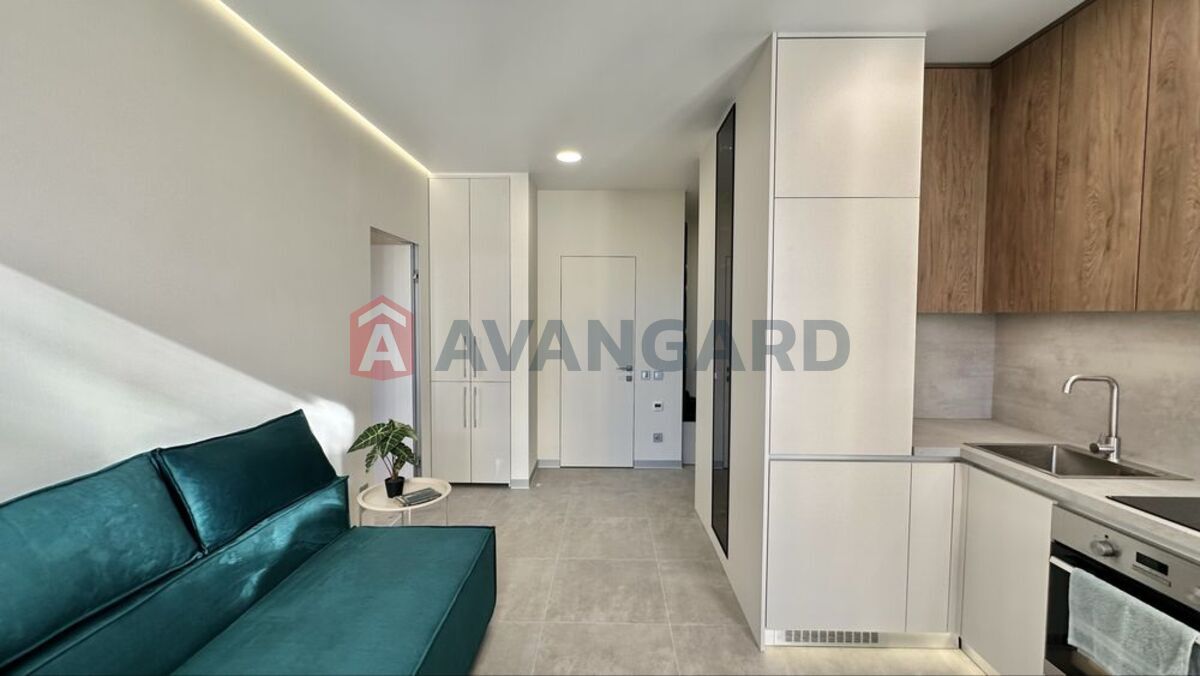 1 ��. ��������, 37/18/10 ��. �., 8/21 ������ ���� 5