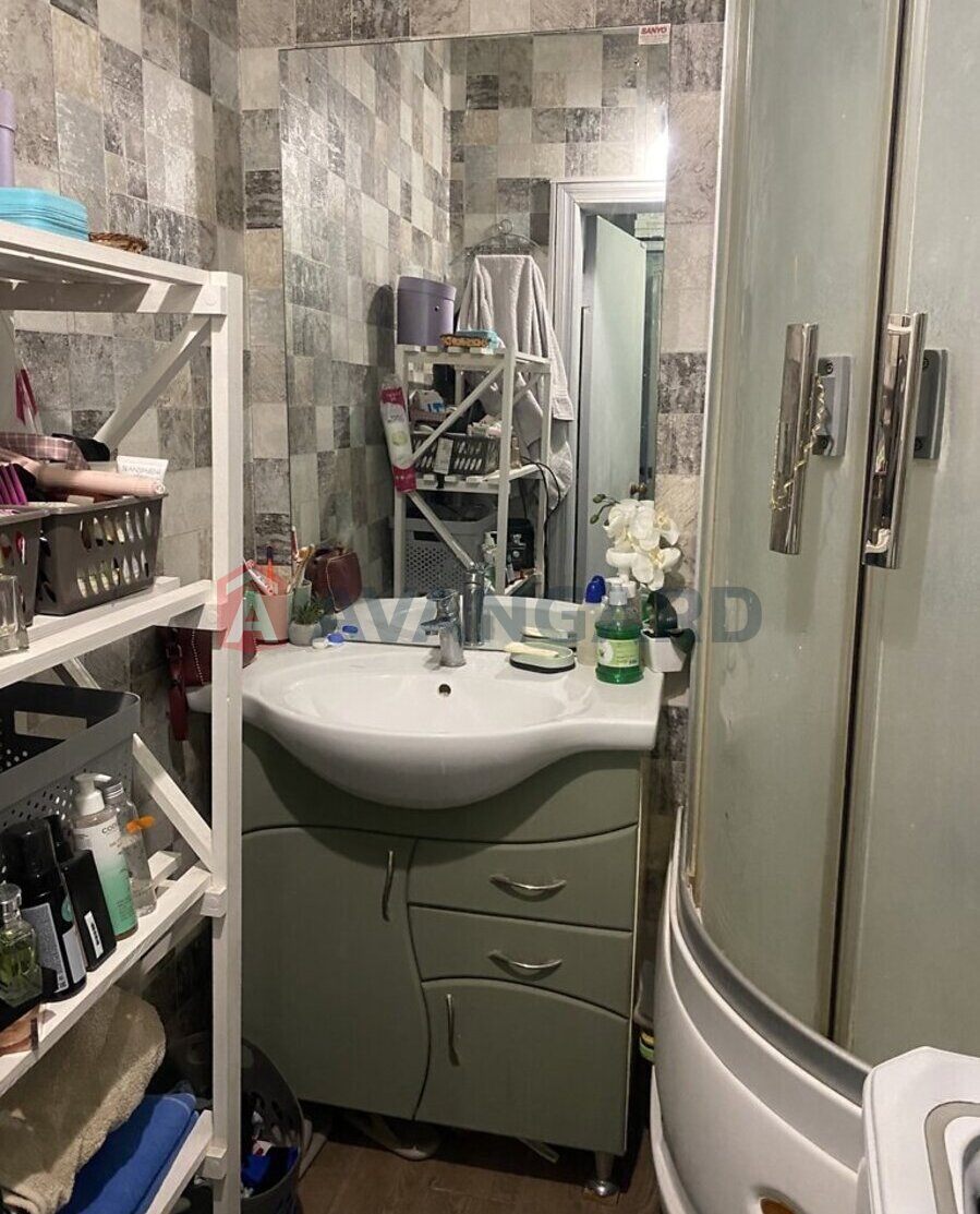 1 ��. ��������, 40/17/13 ��. �., 11/16 ������ ���� 4