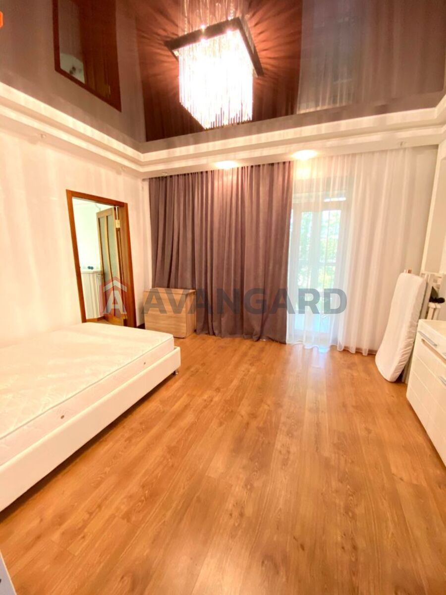 3 ��. ��������, 62/-/7 ��. �., 3/3 ������ ���� 14