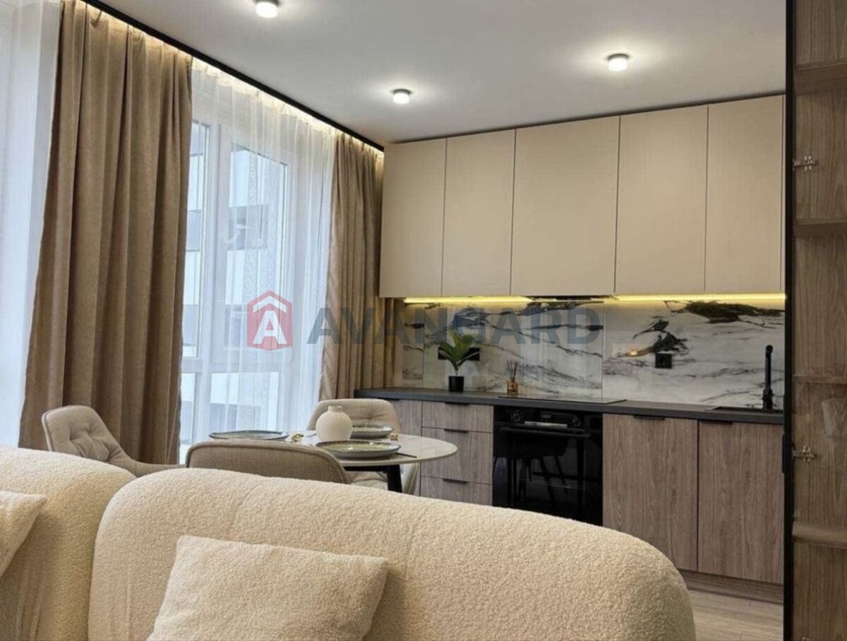 1 ��. ��������, 41/-/18 ��. �., 4/6 ������ ���� 2