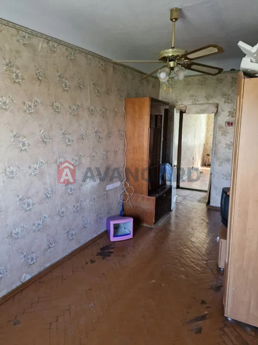 3 ��. ��������, 57/40/6 ��. �., 5/5 ������ ���� 5