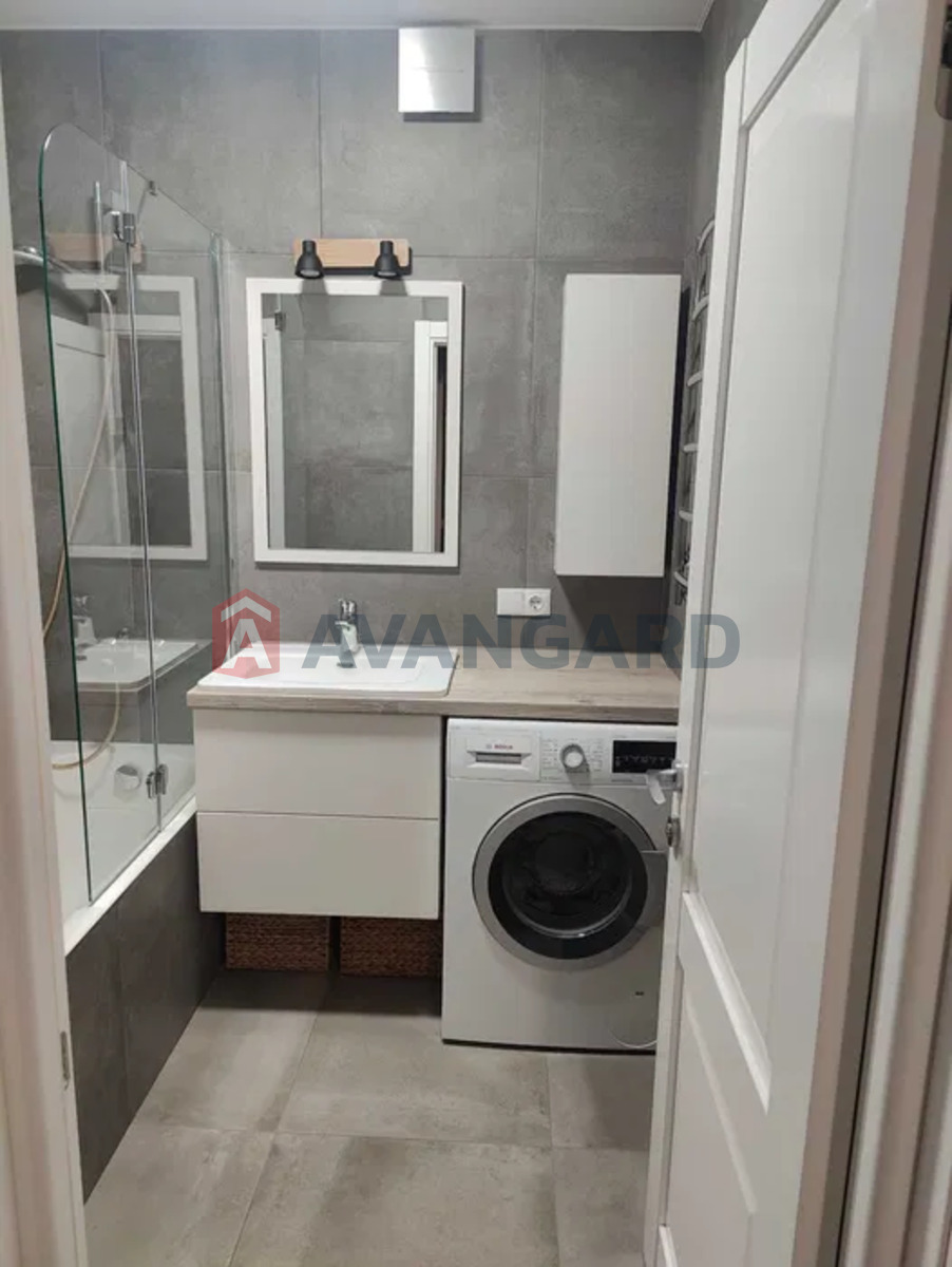 2 ��. ��������, 67/-/11 ��. �., 9/11 ������ ���� 13