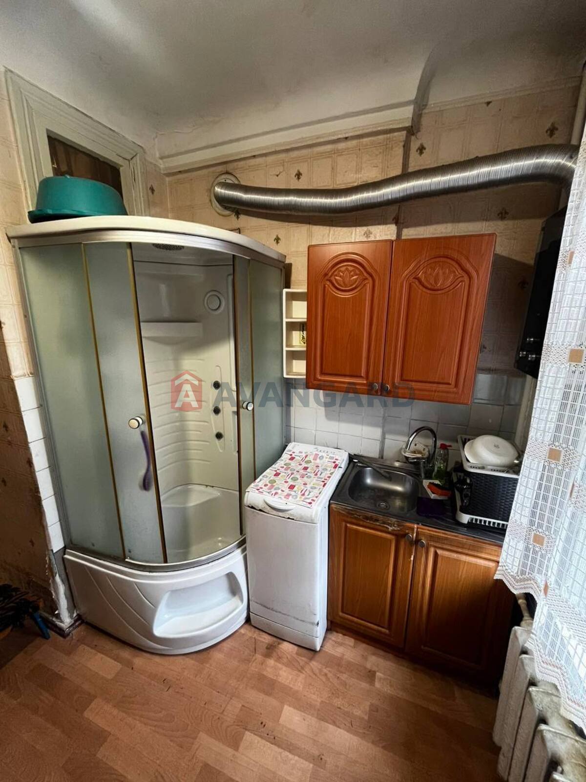 2 ��. ��������, 43/-/7 ��. �., 2/2 ������ ���� 9