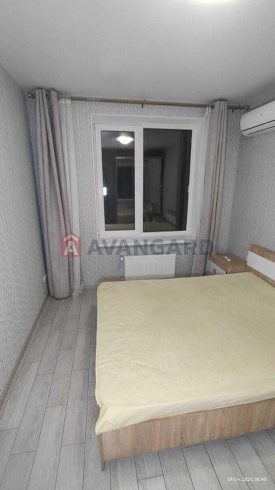 1 ��. ��������, 35/-/8 ��. �., 3/4 ������ ���� 22