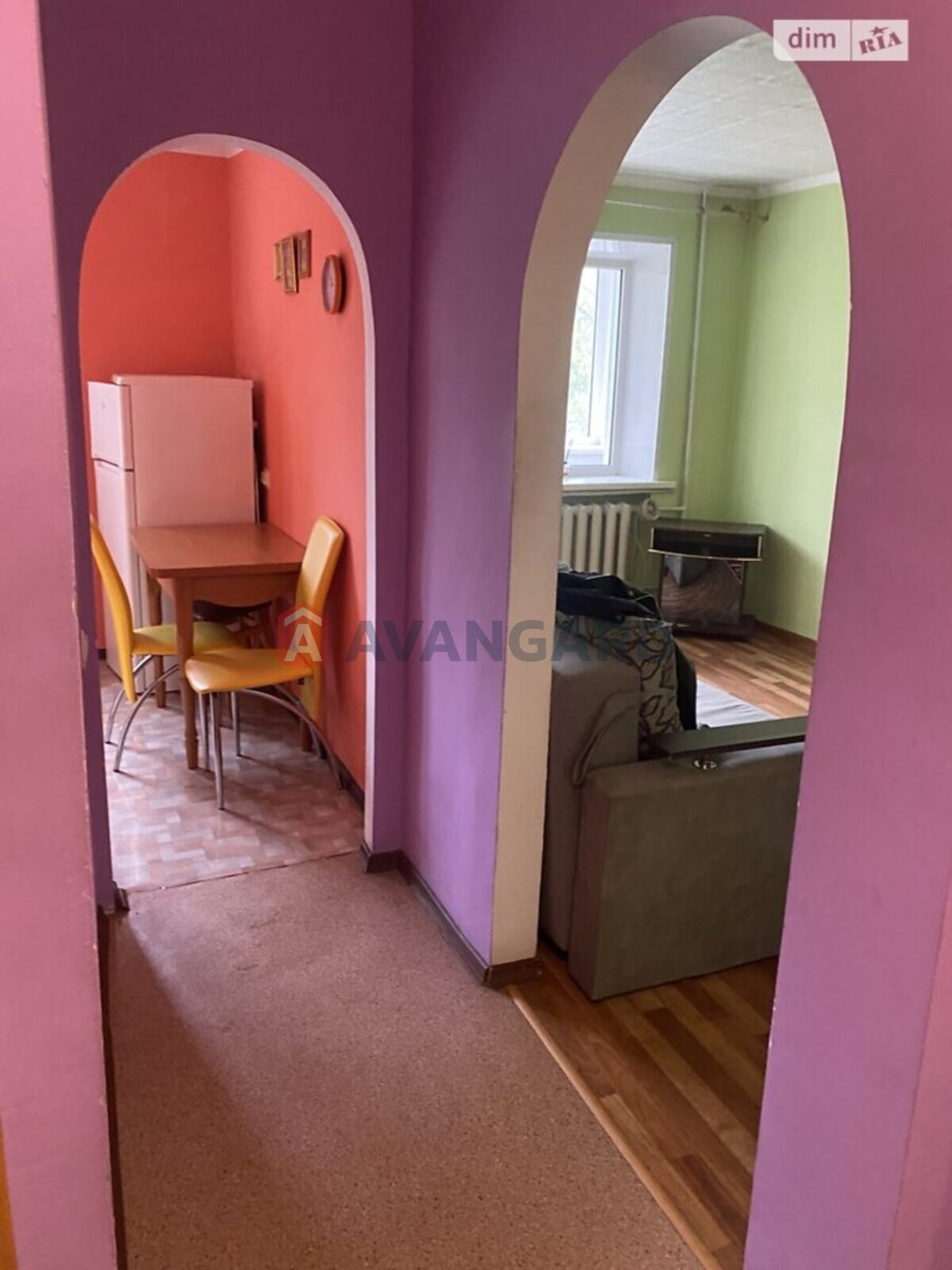 1 ��. ��������, 28/14/6 ��. �., 3/5 ������ ���� 19