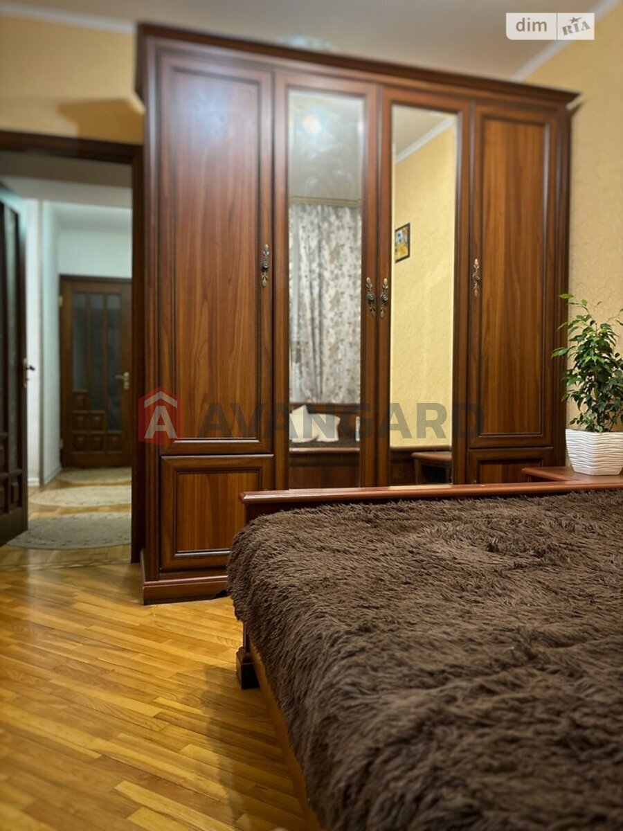 4 . , 73/-/9 . ., 6/9   15