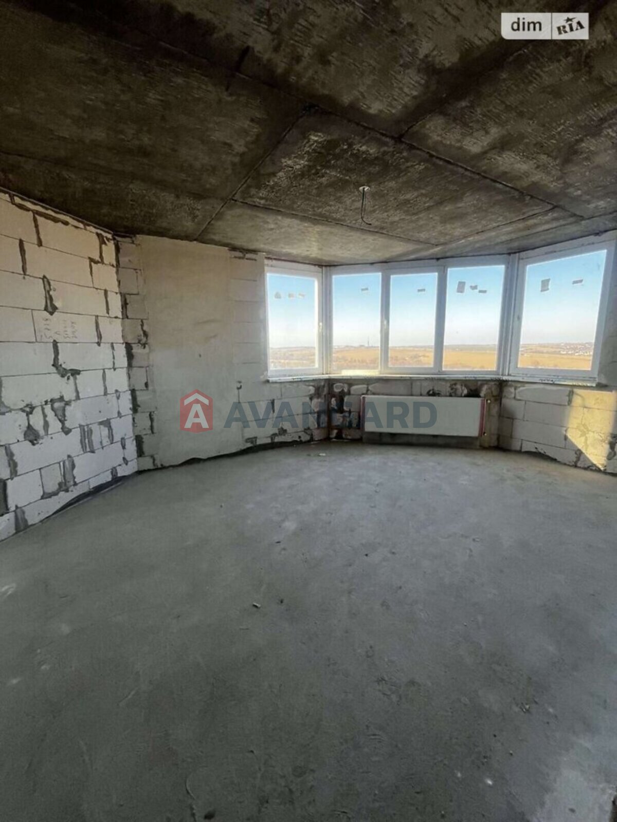 5 ��. ��������, 133/-/- ��. �., 10/10 ������ ���� 27