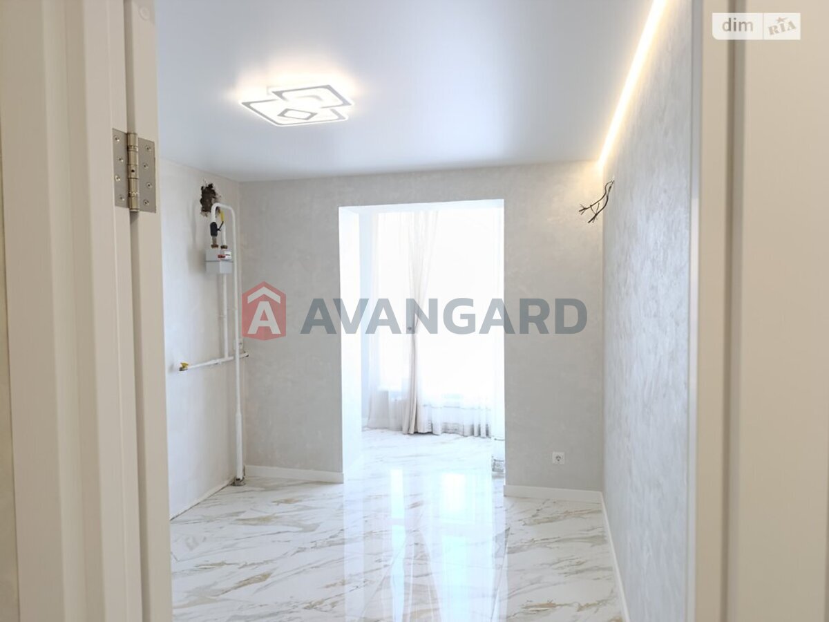 2 ��. ��������, 69/36/14 ��. �., 10/10 ������ ���� 5