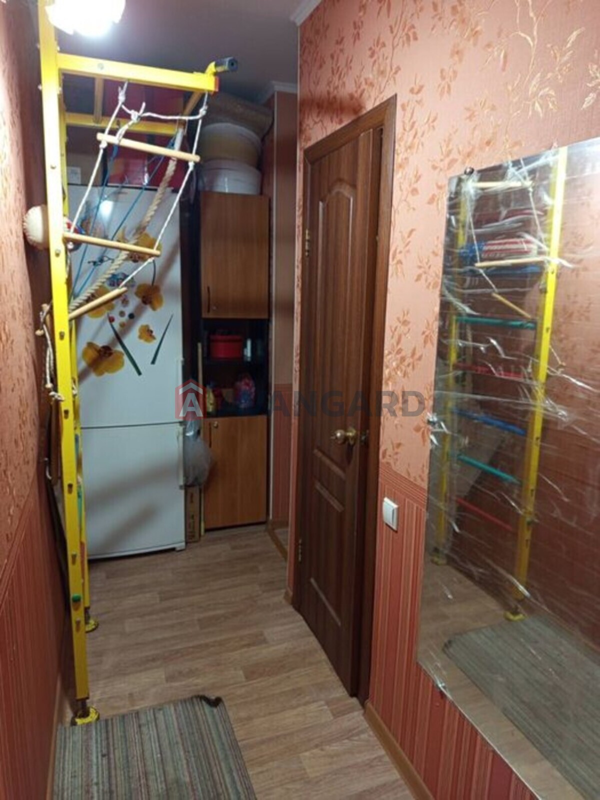 2 ��. ��������, 45/-/6 ��. �., 1/3 ������ ���� 7