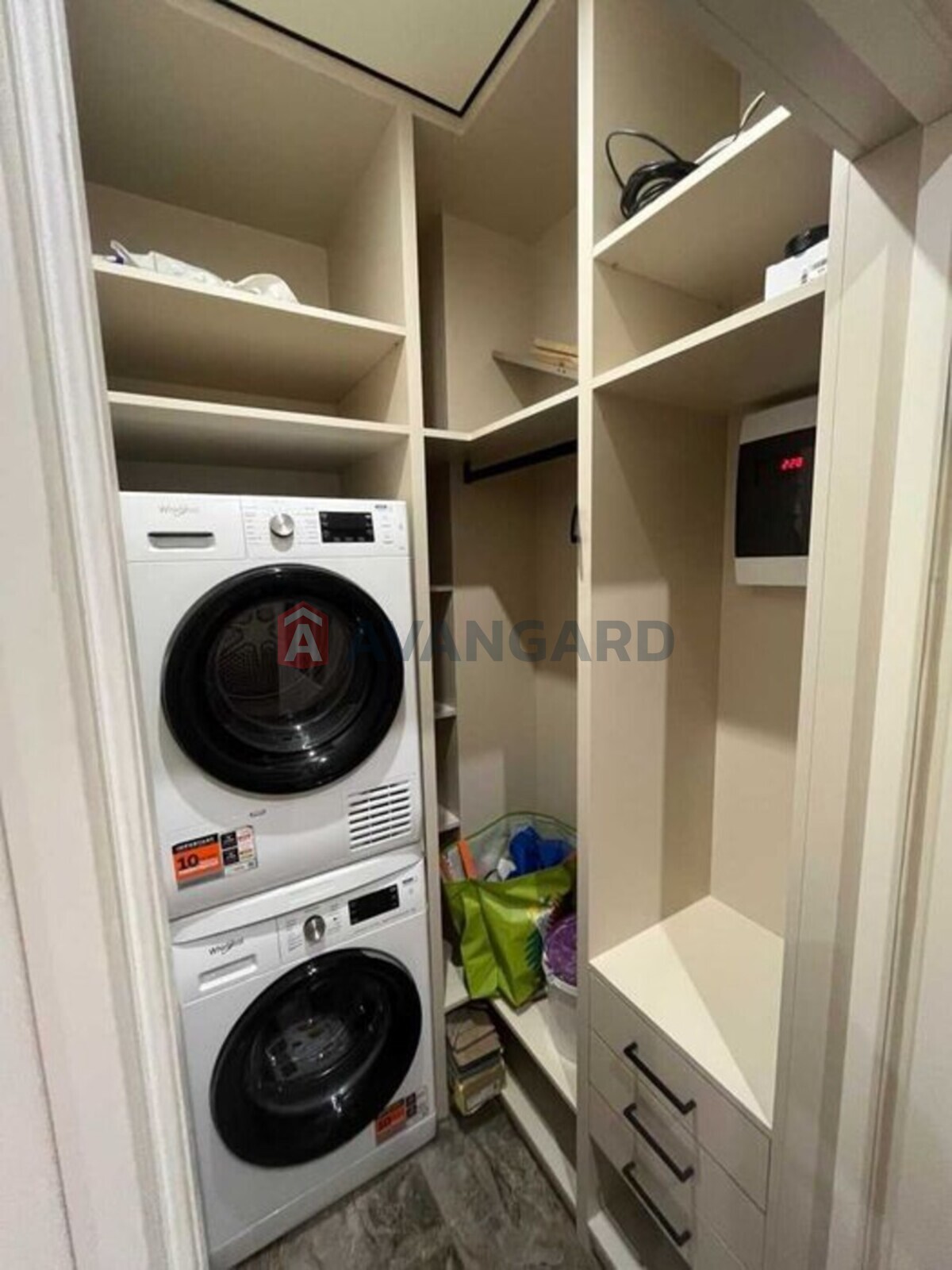 2 ����. ��������, 67/-/12 ��. �., 19/22 ���� ���� 14