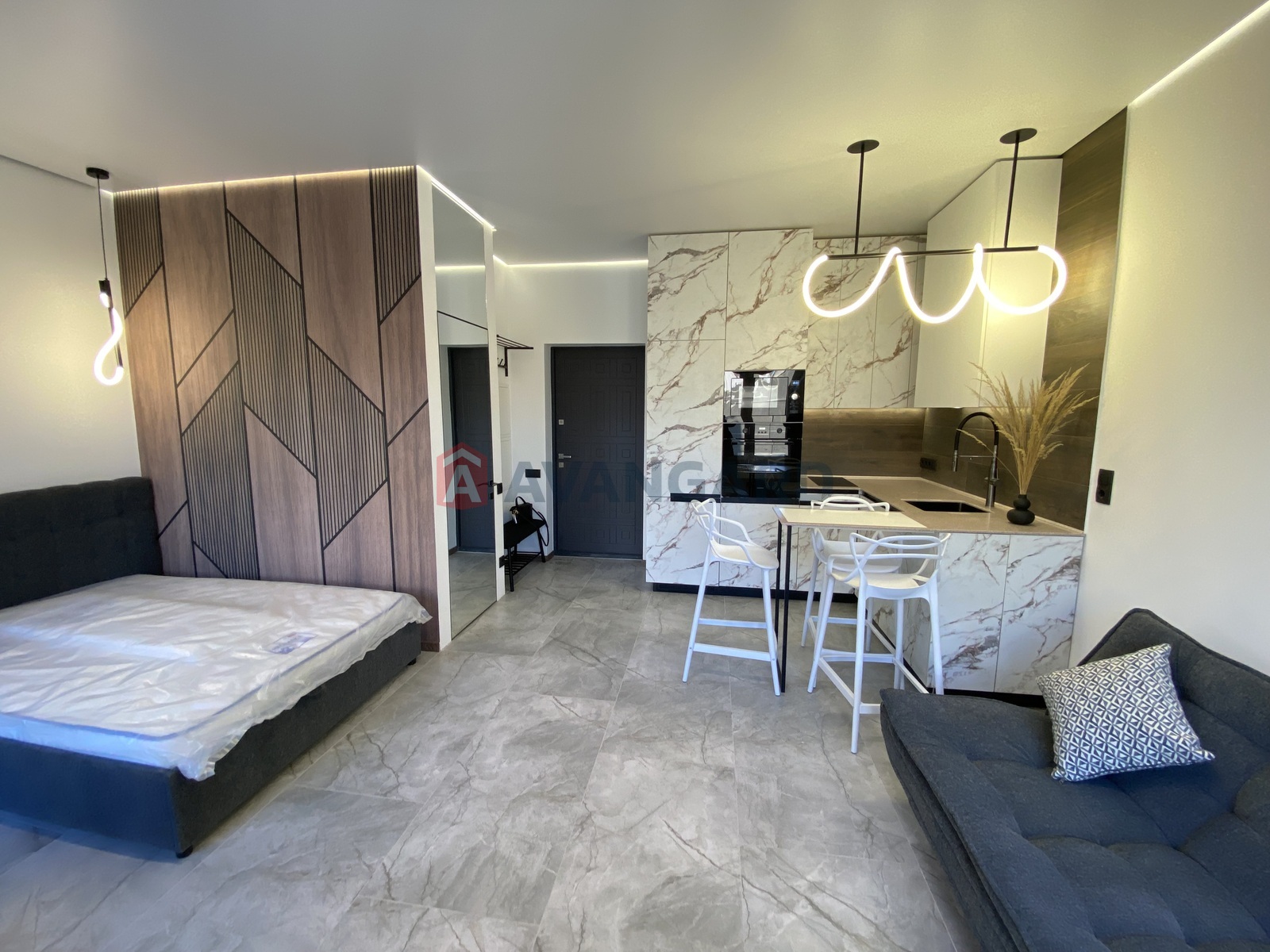 1 ����. ��������, 29.6/26.2/3.4 ��. �., 7/8 ���� ���� 5