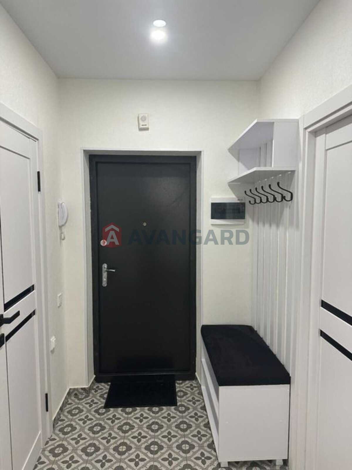 1 ��. ��������, 34/-/8 ��. �., 6/8 ������ ���� 10