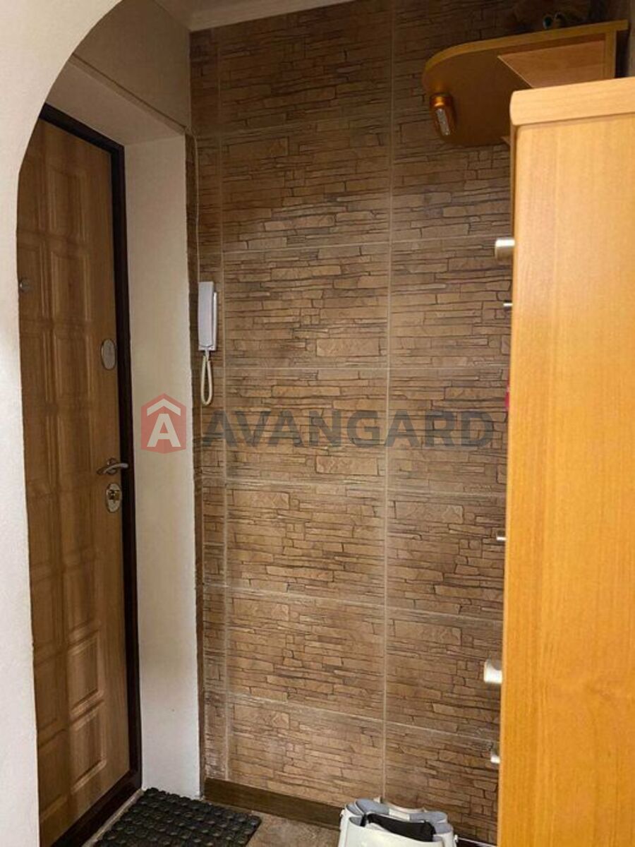 2 ��. ��������, 45/-/6 ��. �., 3/5 ������ ���� 14