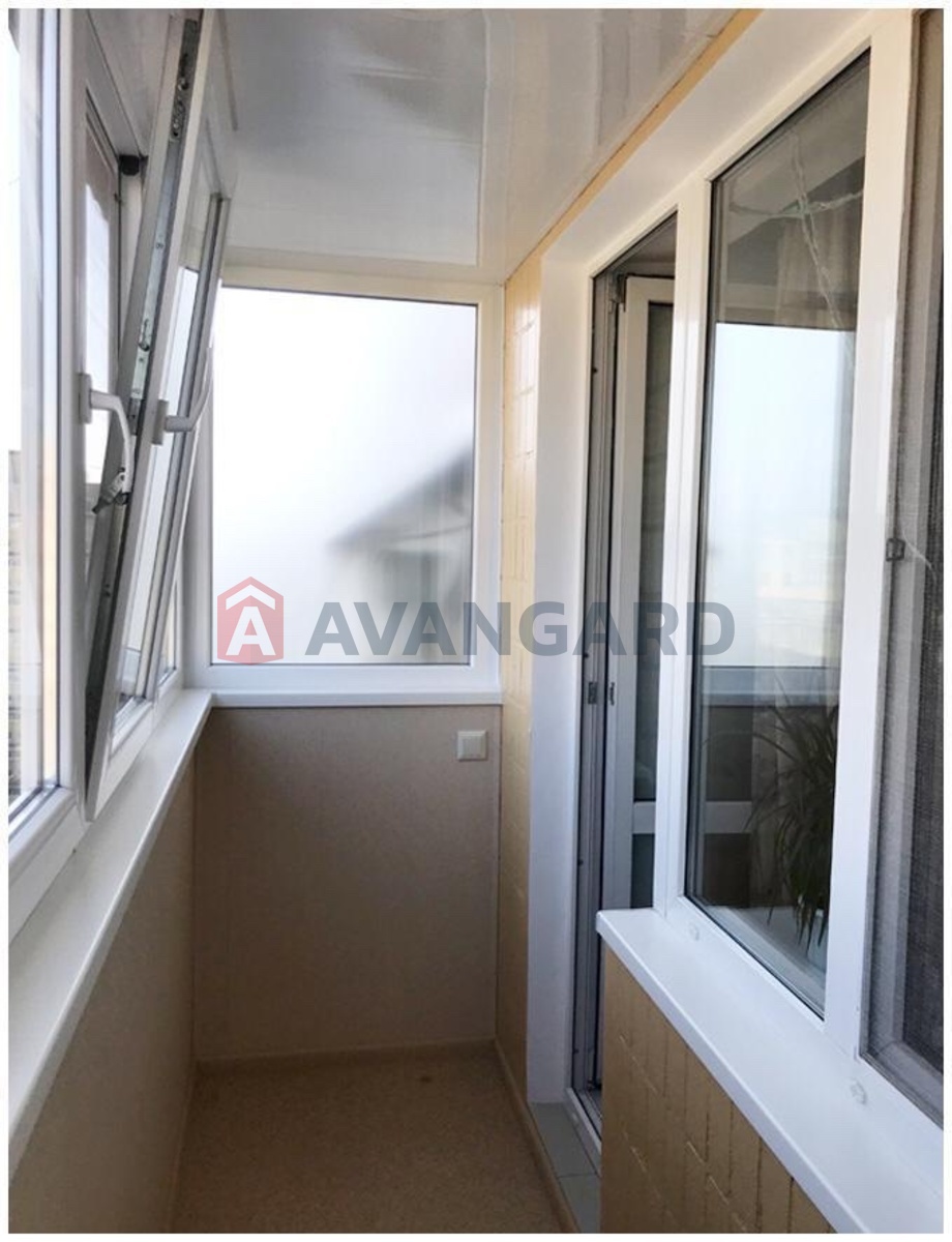 4 ����. ��������, 92/-/10 ��. �., 9/10 ���� ���� 8