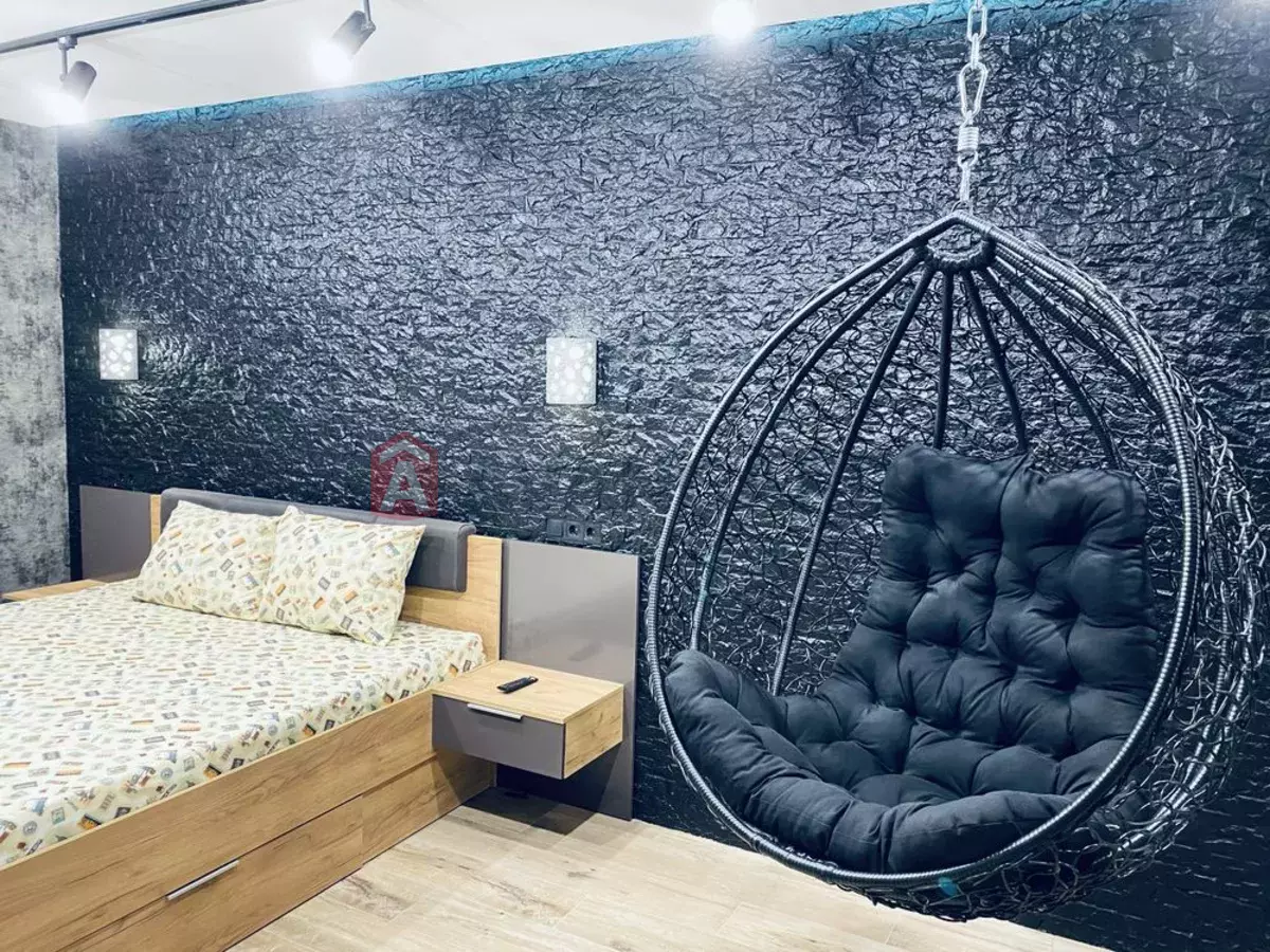 2 ��. ��������, 50/-/18 ��. �., 6/12 ������ ���� 4