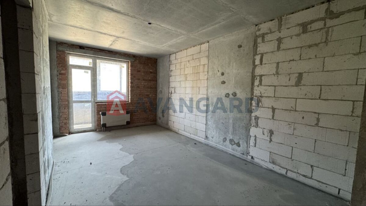 1 ��. ��������, 47/-/15 ��. �., 2/24 ������ ���� 4