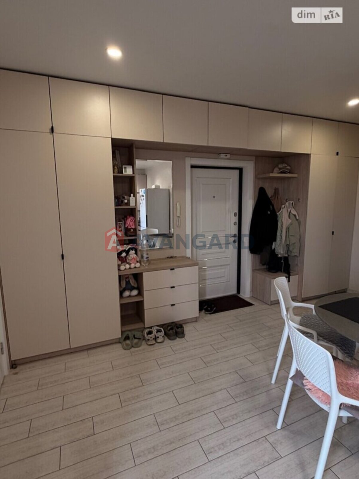 1 ��. ��������, 44/16/16 ��. �., 7/13 ������ ���� 8