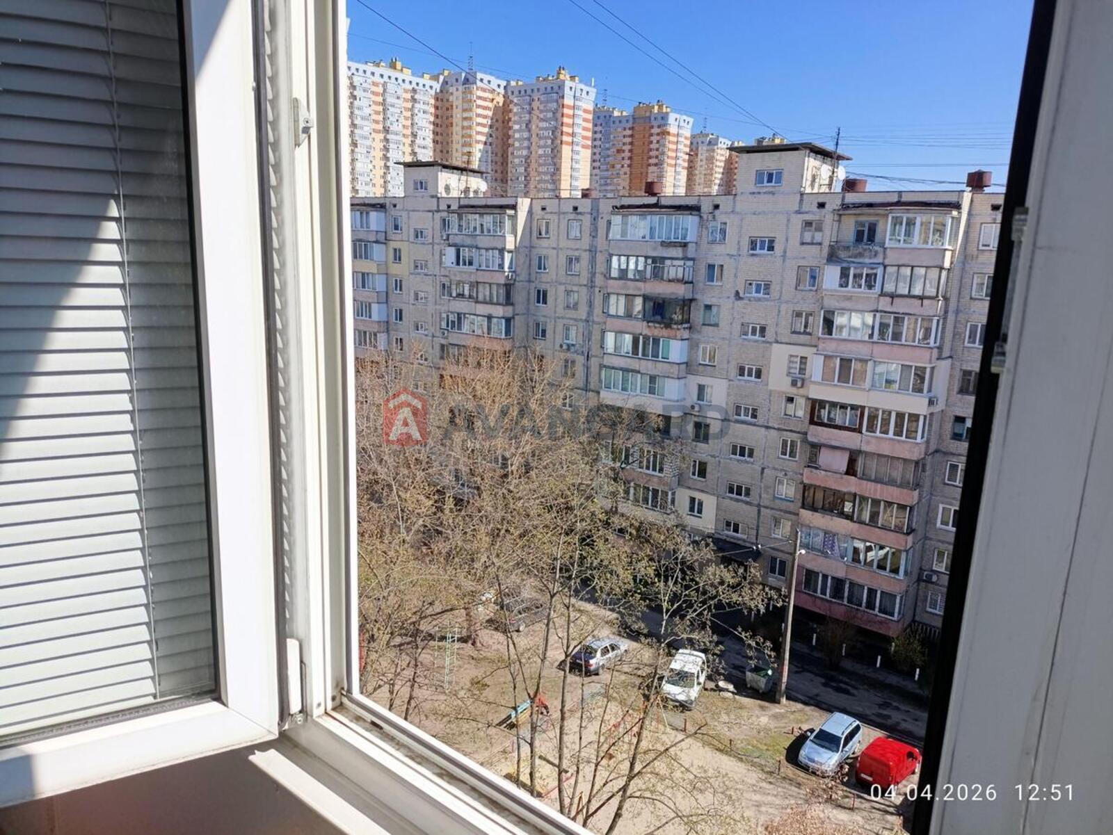 2 ��. ��������, 48/30/6 ��. �., 8/9 ������ ���� 9