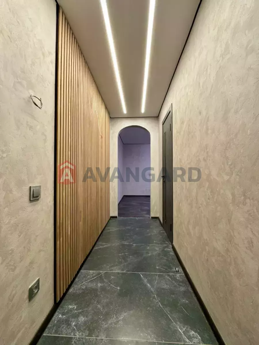 1 ��. ��������, 32/-/5 ��. �., 4/5 ������ ���� 3