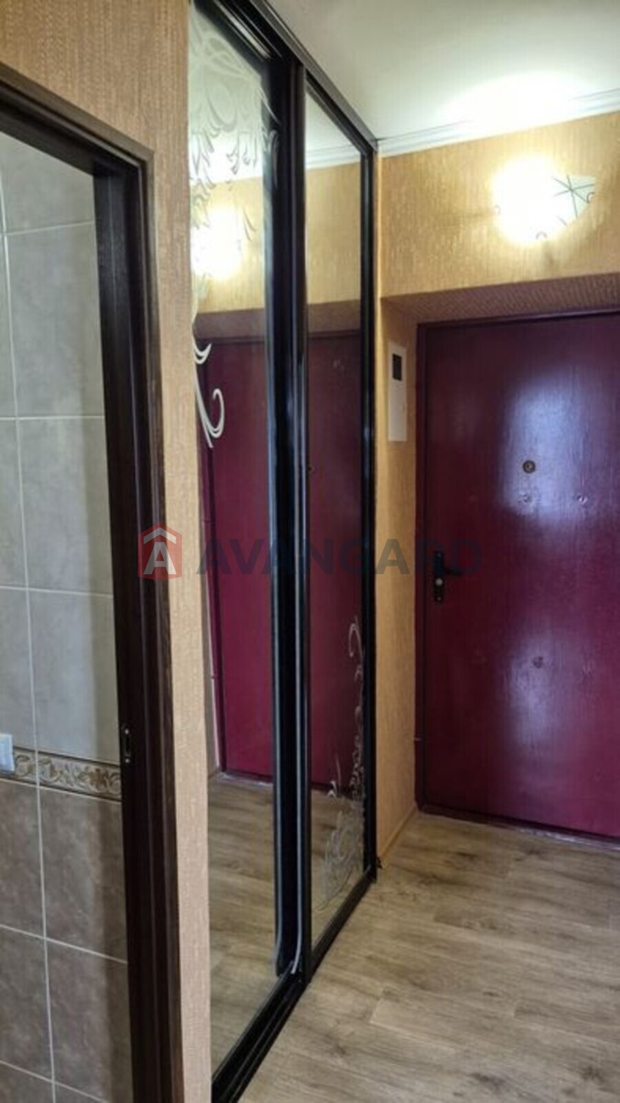 1 ��. ��������, 37/-/12 ��. �., 6/9 ������ ���� 4