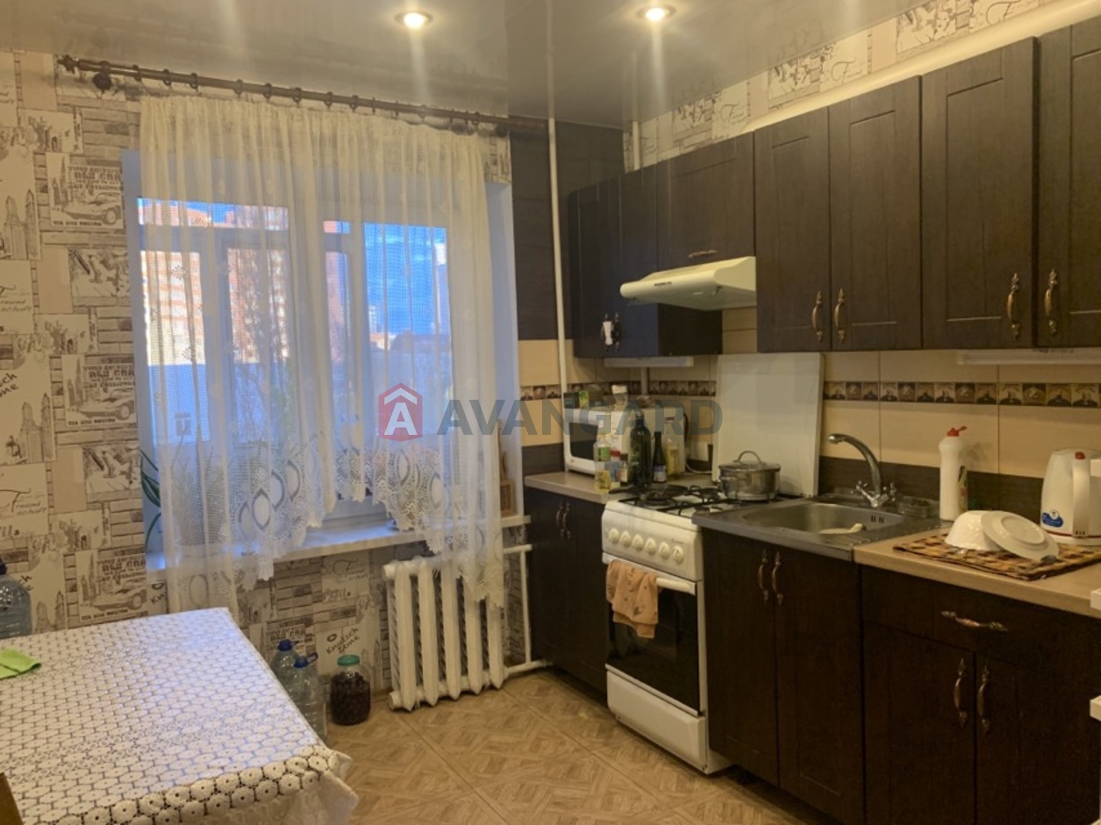 1 ��. ��������, 35.1/16.6/7.7 ��. �., 7/9 ������ ���� 2