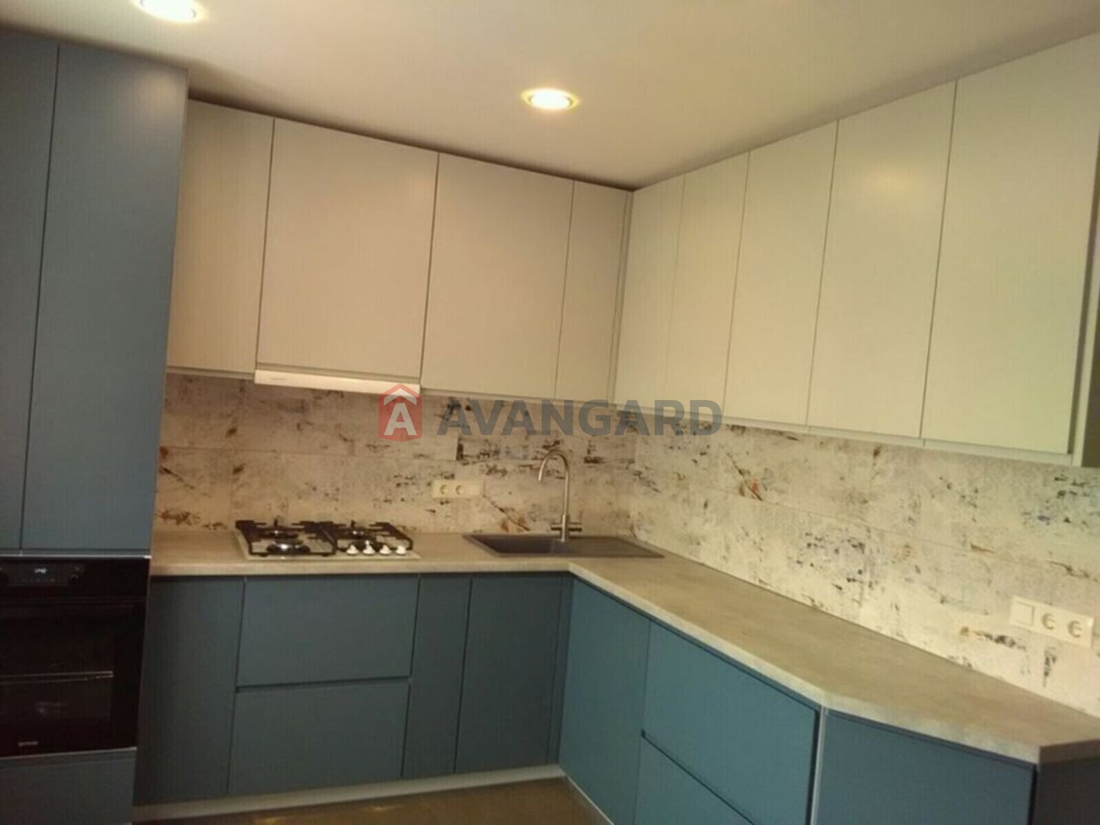 3 ��. ��������, 92/-/11 ��. �., 6/10 ������ ���� 2