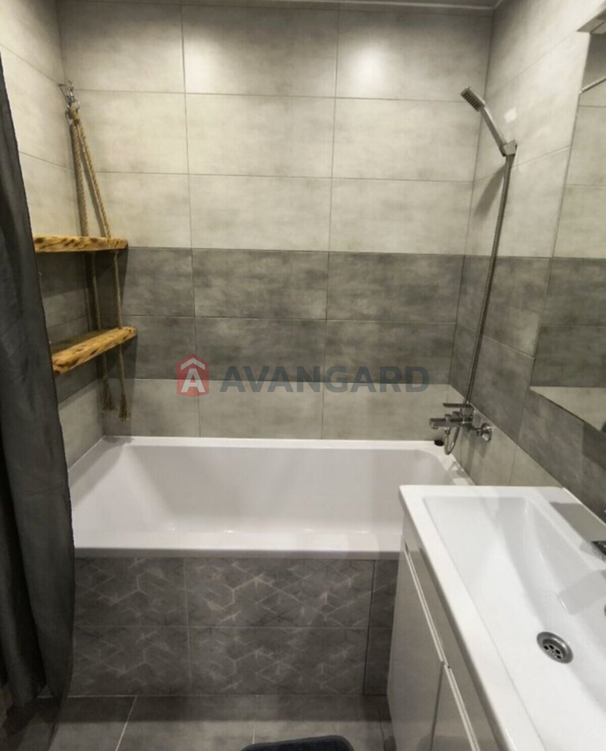 1 ����. ��������, 41/20/10 ��. �., 8/8 ���� ���� 3