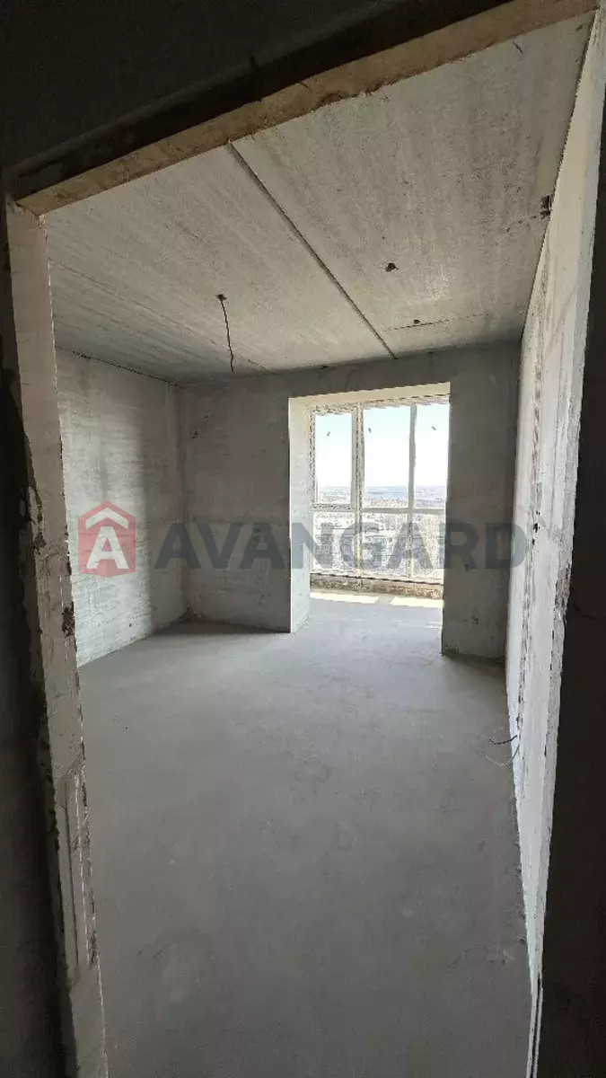 3 ��. ��������, 73/-/14 ��. �., 8/12 ������ ���� 4