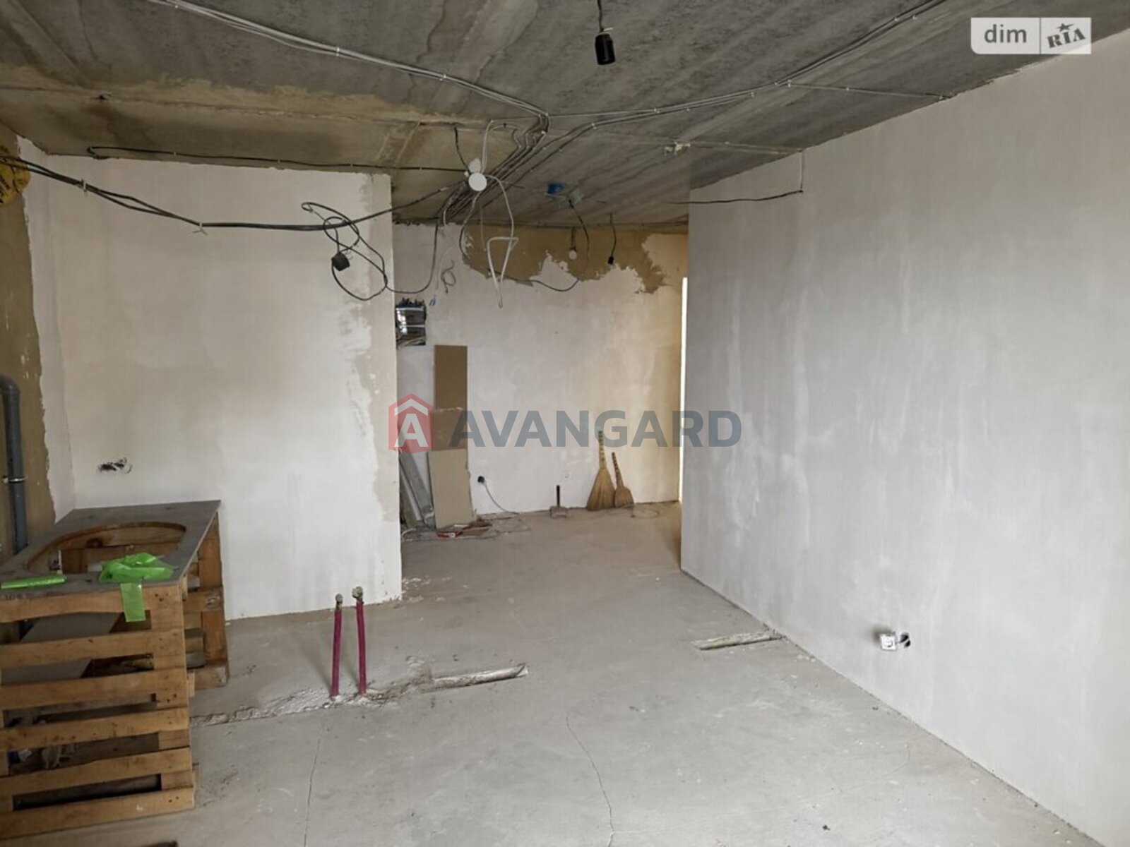 2 ��. ��������, 70/-/20 ��. �., 6/7 ������ ���� 11