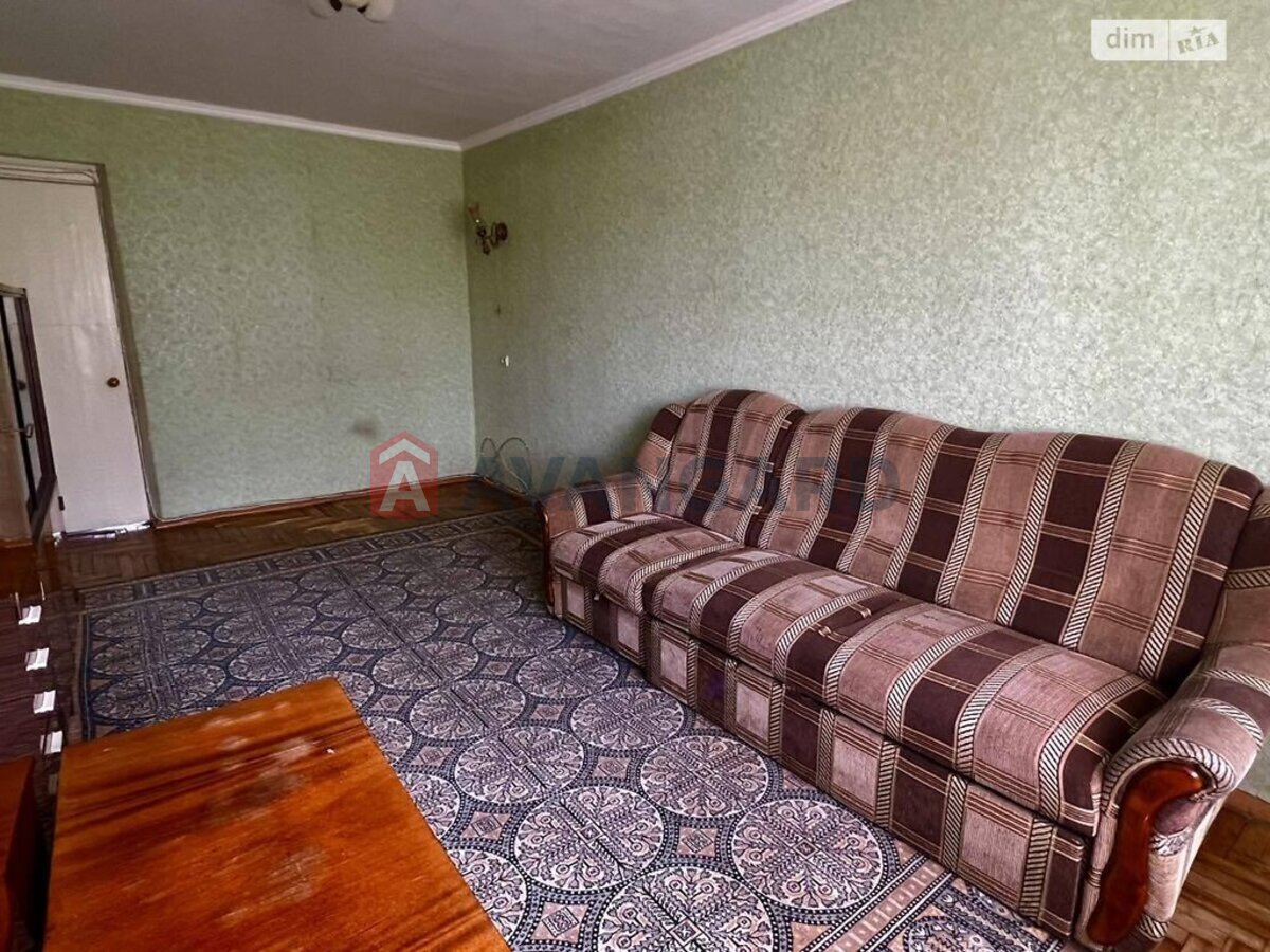 2 ��. ��������, 49/47/7 ��. �., 4/5 ������ ���� 13