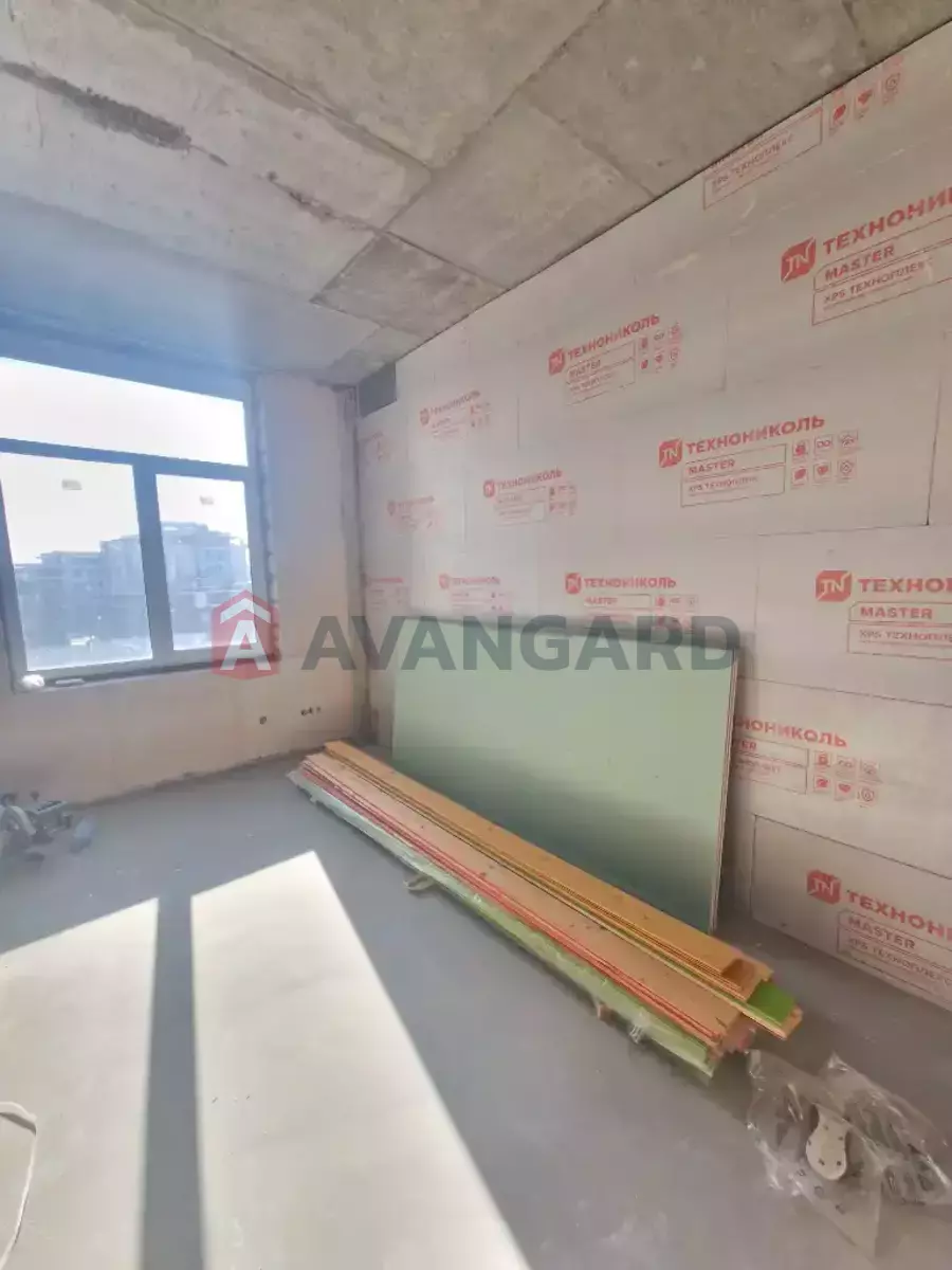 3 ��. ��������, 93/-/- ��. �., 4/5 ������ ���� 13