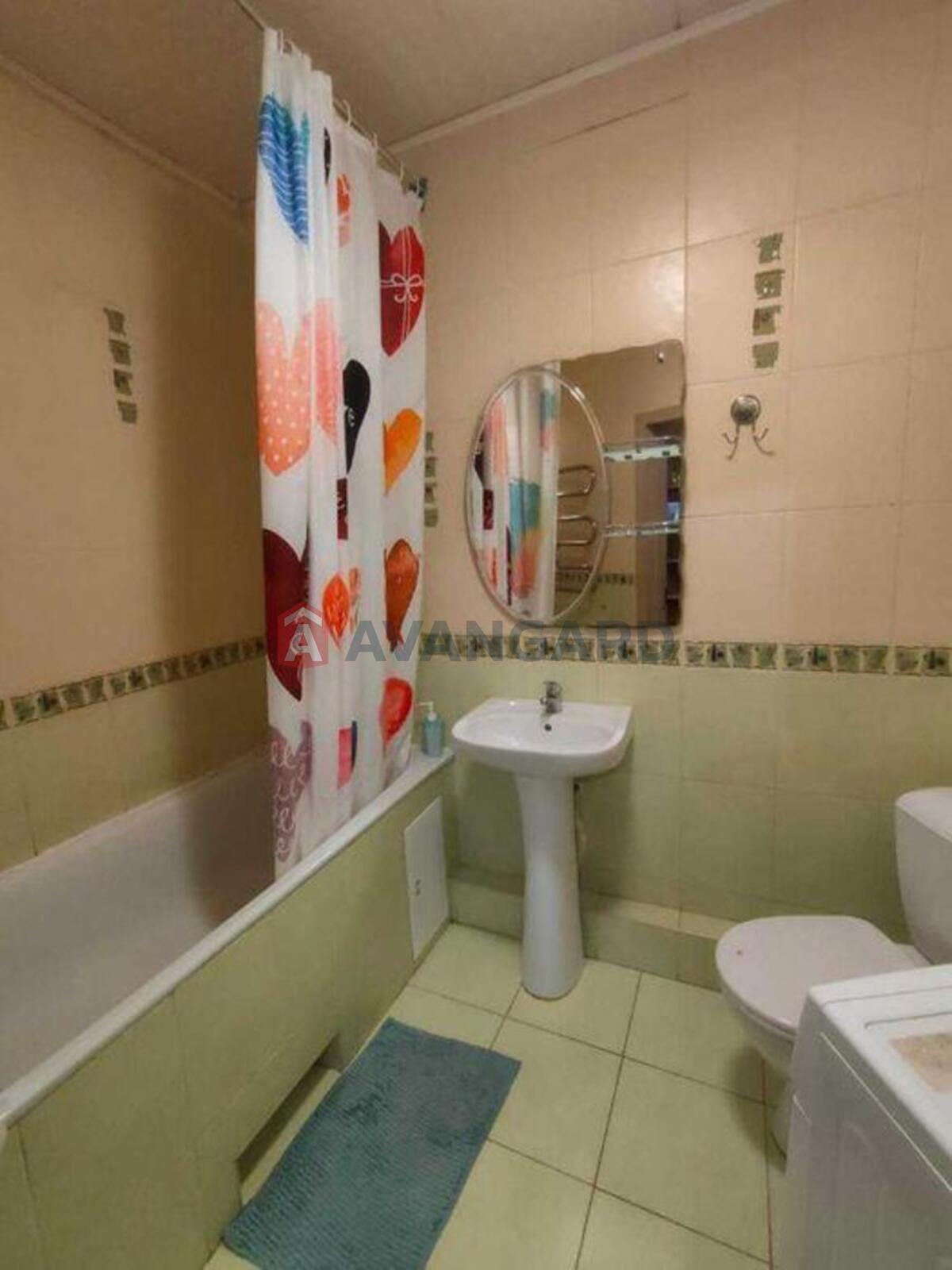 1 ����. ��������, 46/-/14 ��. �., 8/22 ���� ���� 7