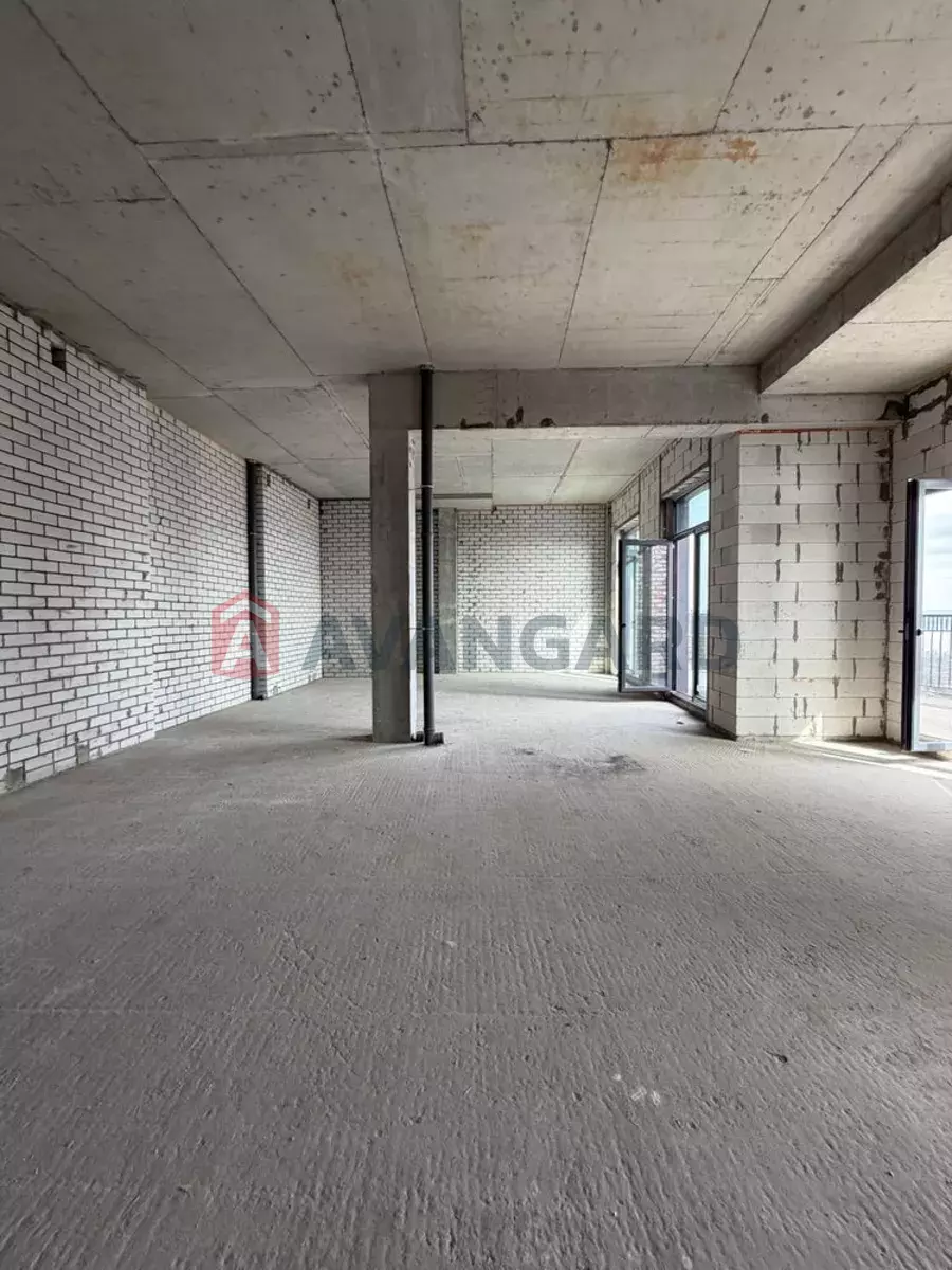 3 ��. ��������, 97/-/20 ��. �., 7/8 ������ ���� 6