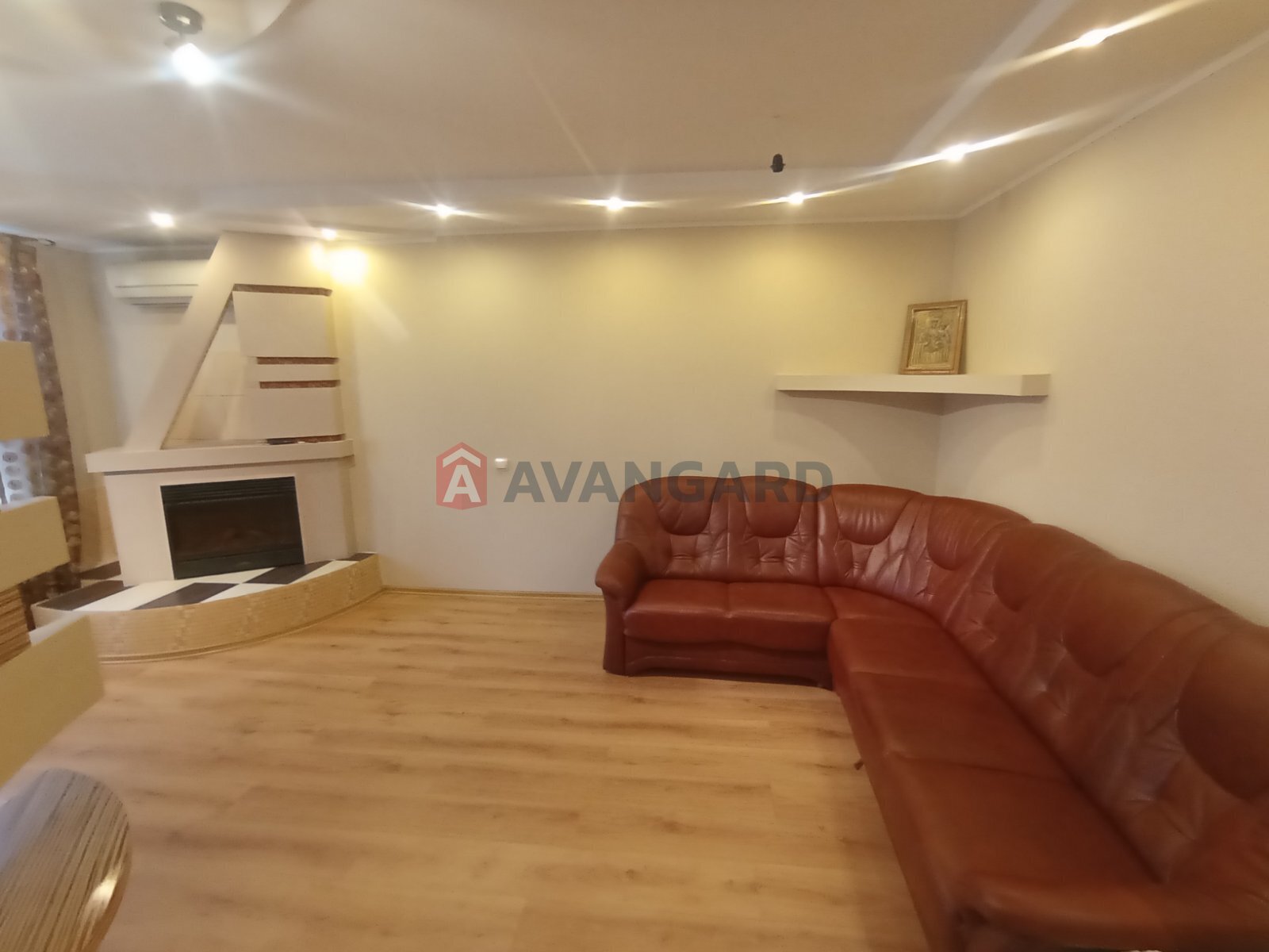 3 . , 99/42/34 . ., 8/9   4