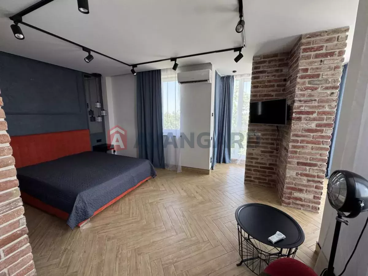 1 ��. ��������, 39/-/8 ��. �., 4/5 ������ ���� 1