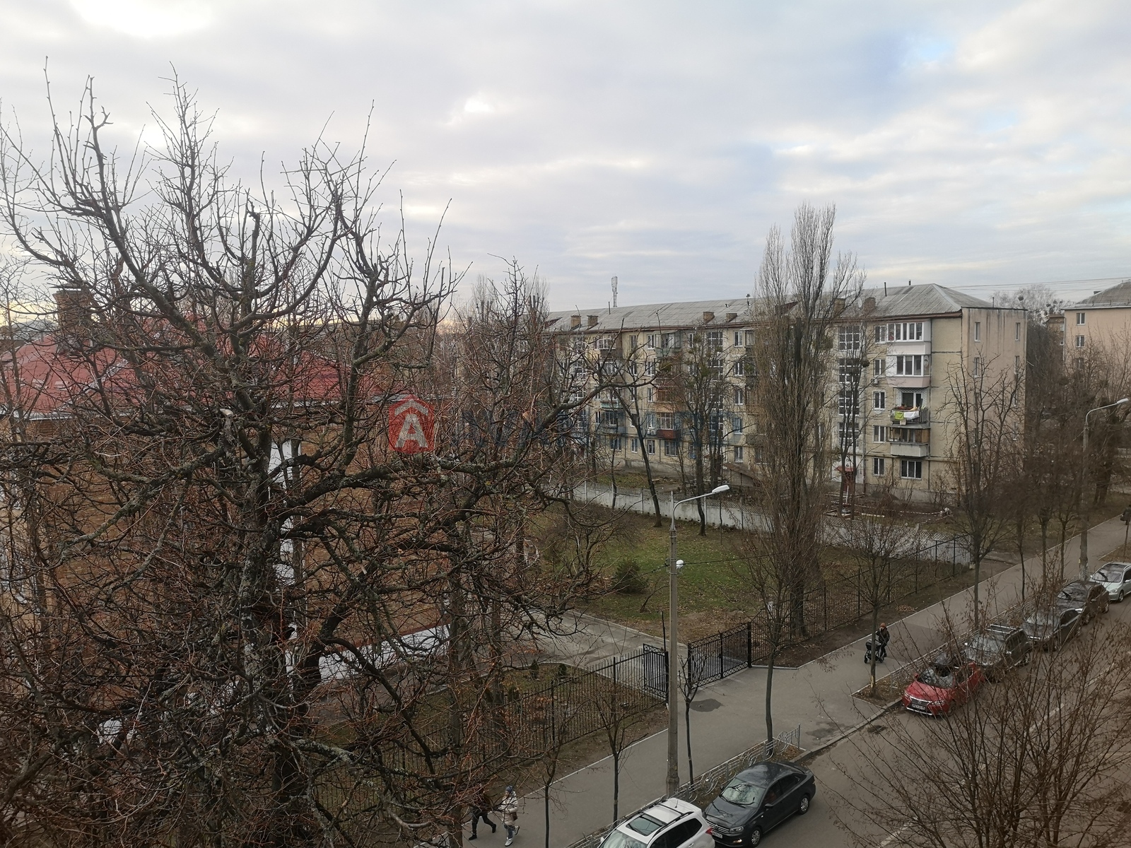 1 ��. ��������, 34/-/8 ��. �., 4/5 ������ ���� 5