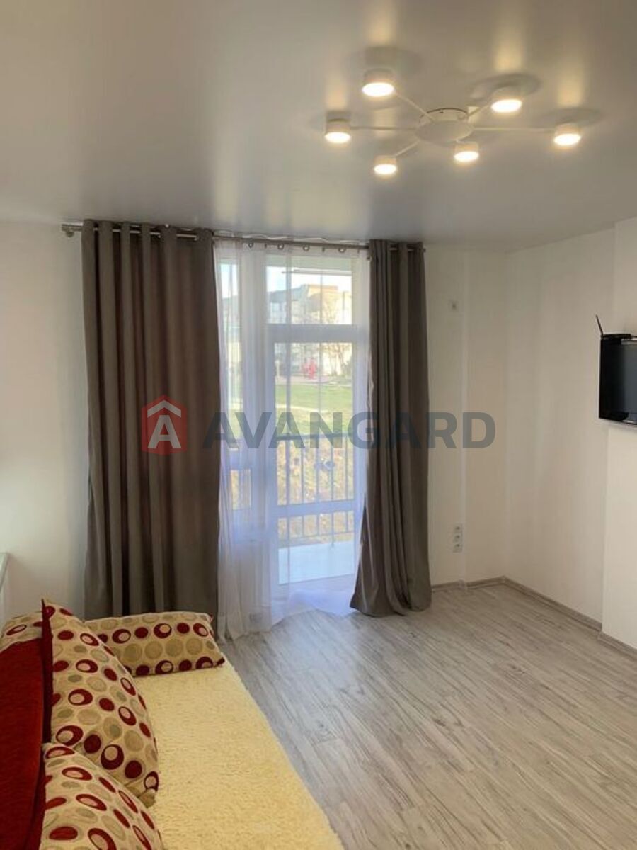 1 ��. ��������, 43/-/14 ��. �., 3/9 ������ ���� 16