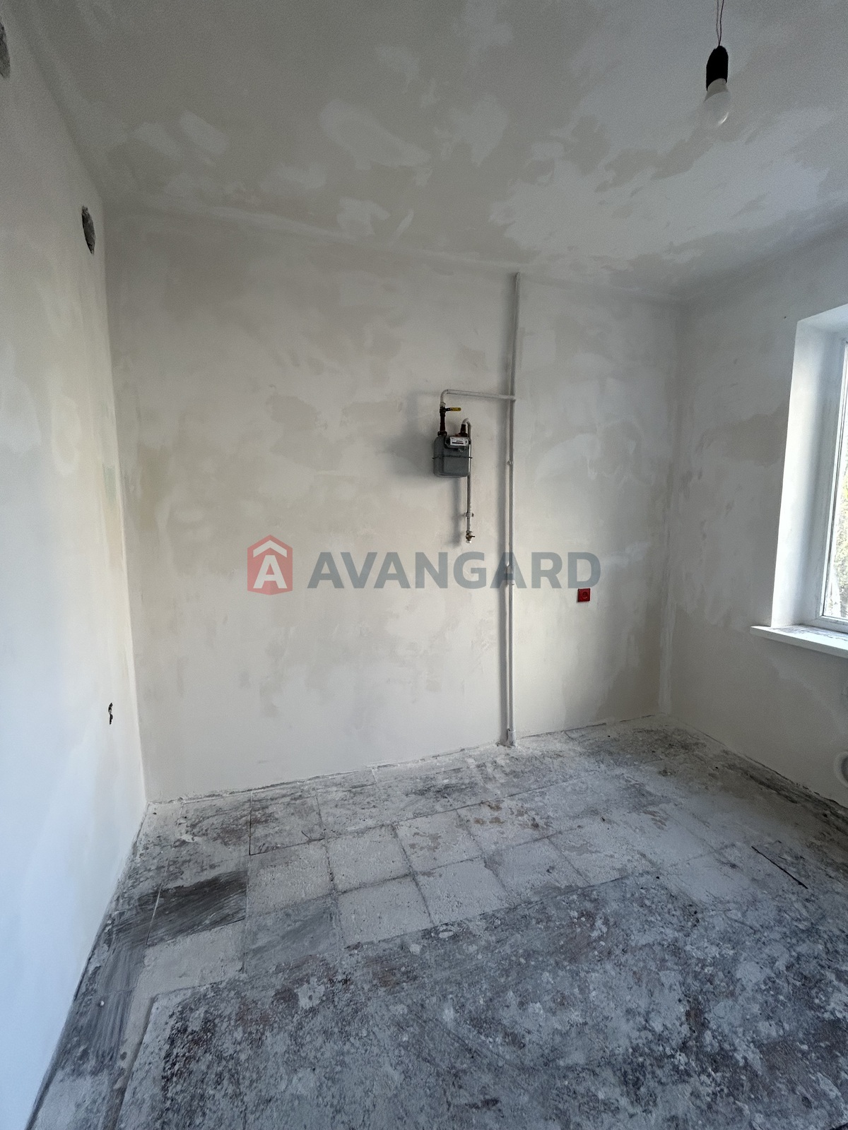 3 ��. ��������, 65,3/38,4/8,8 ��. �., 5/9 ������ ���� 8