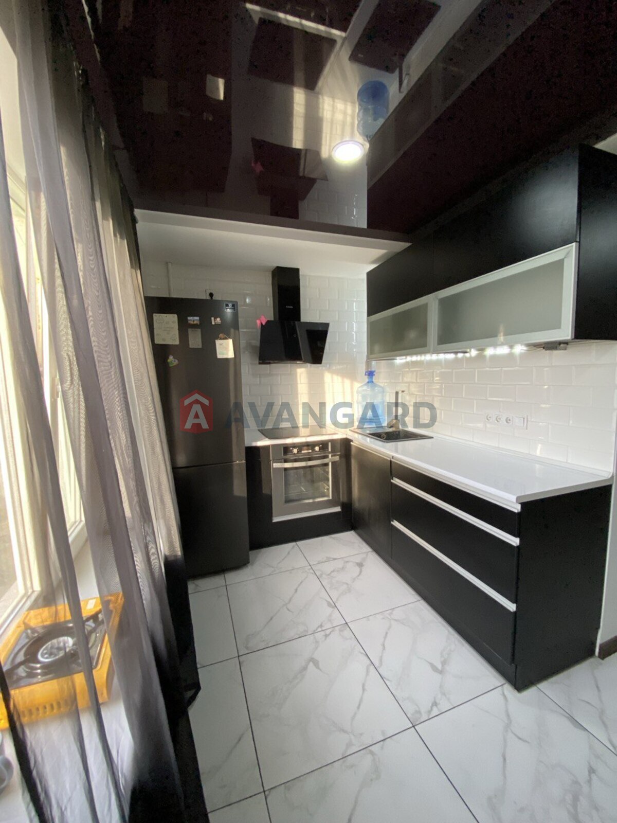 3 . , 70/-/8 . ., 4/9   1