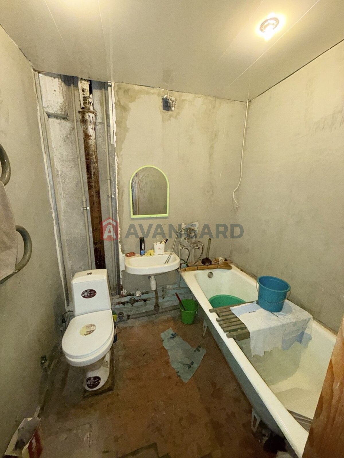 1 ��. ��������, 38/7/6 ��. �., 6/9 ������ ���� 10