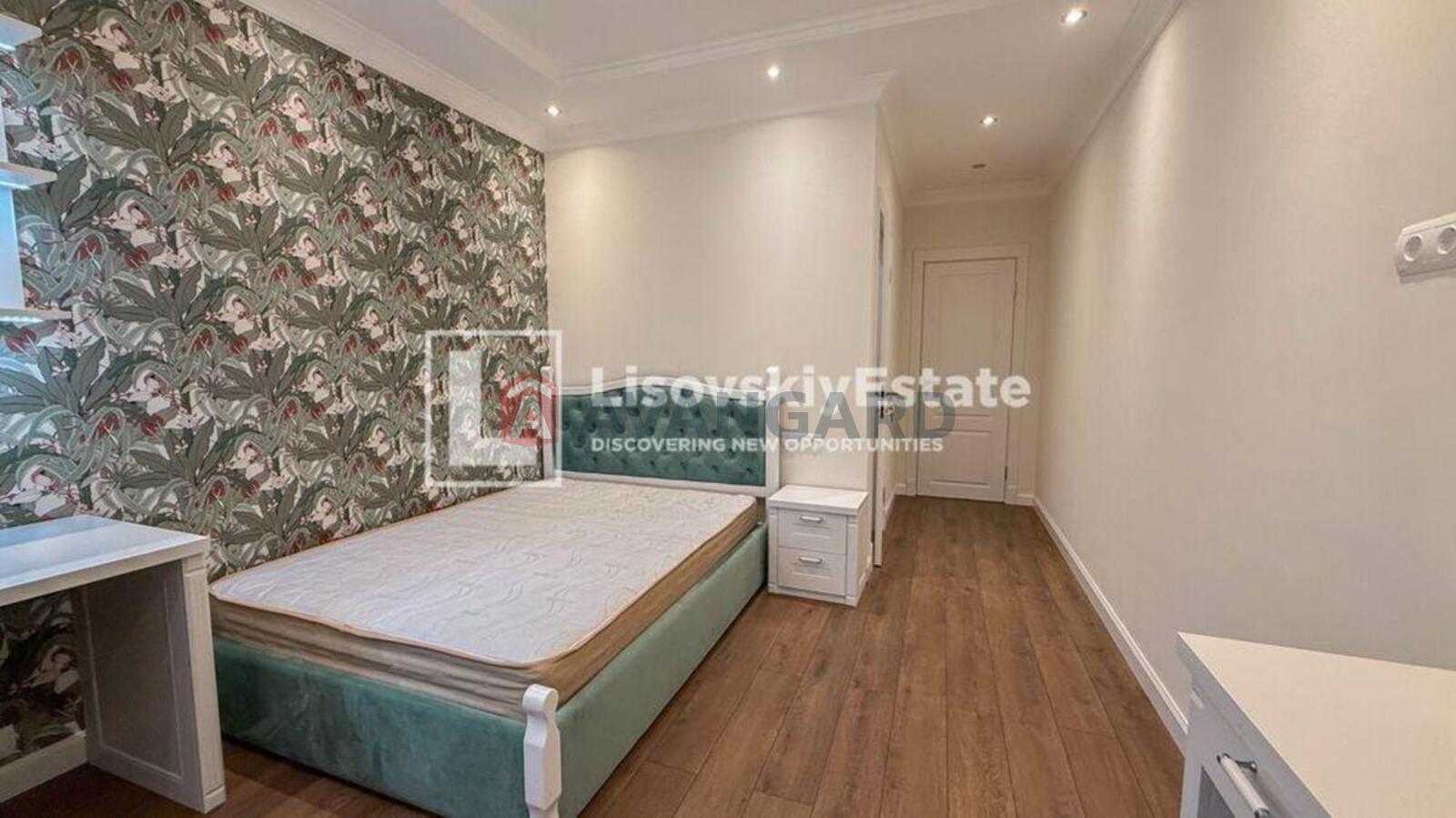 3 ��. ��������, 130/-/20 ��. �., 12/25 ������ ���� 16